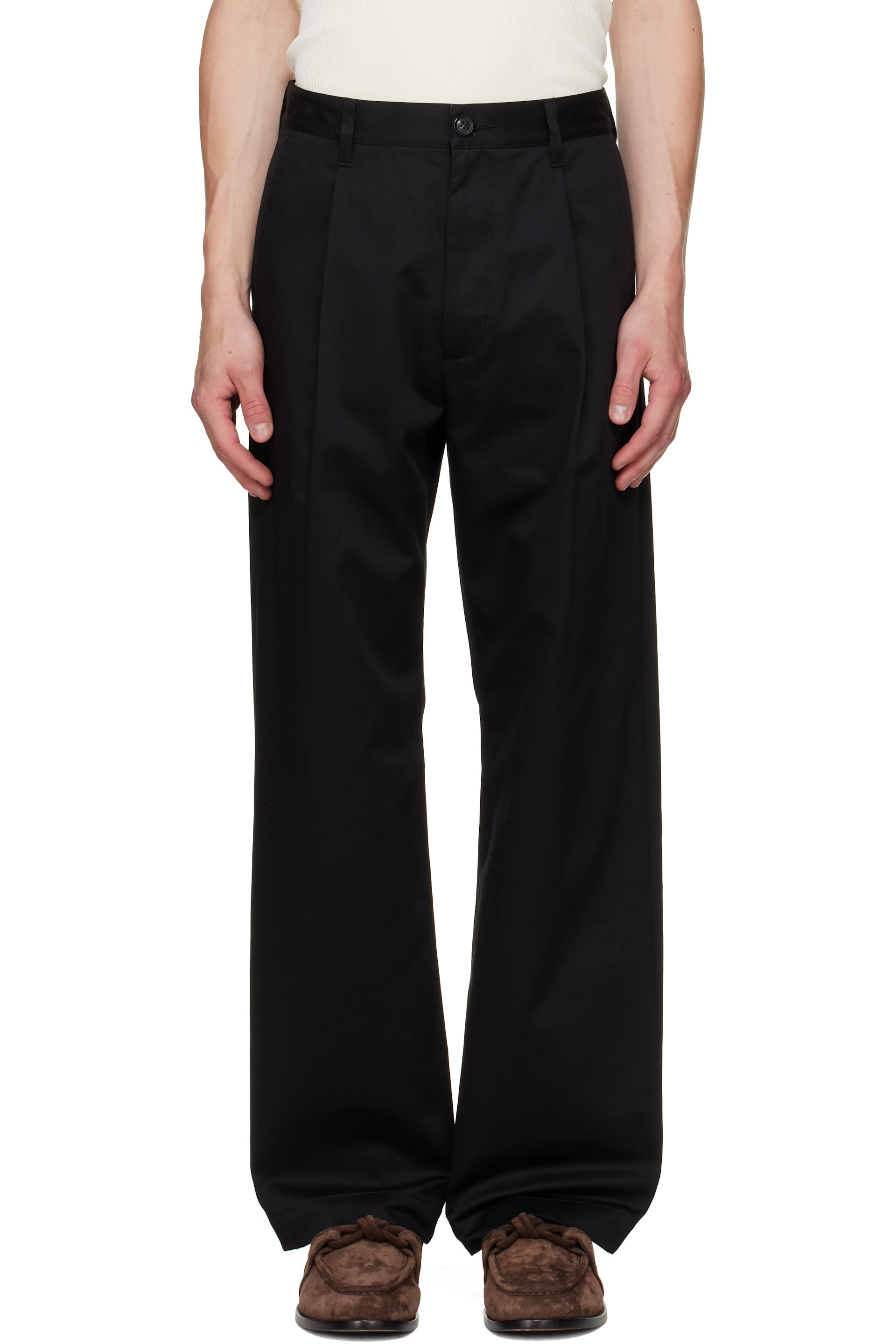 vowels - Black Pleated Trousers