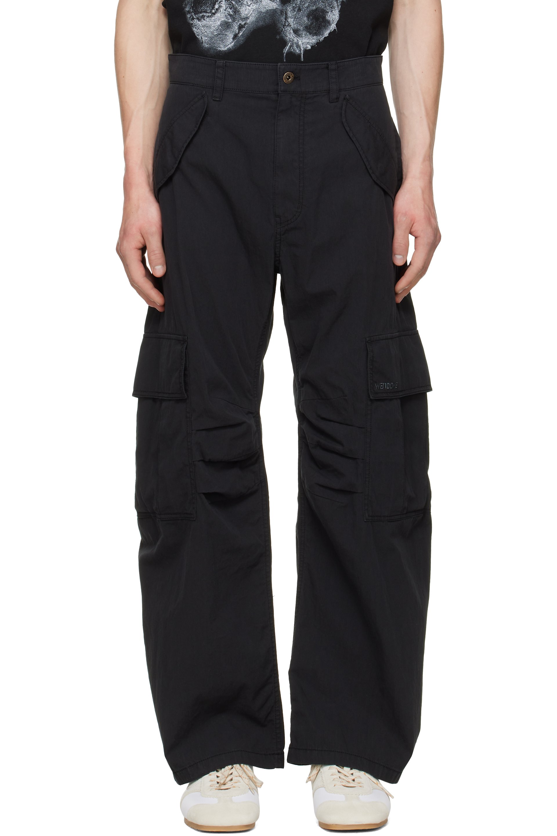 We11done - Pantalon cargo Crescent noir à effet plissé