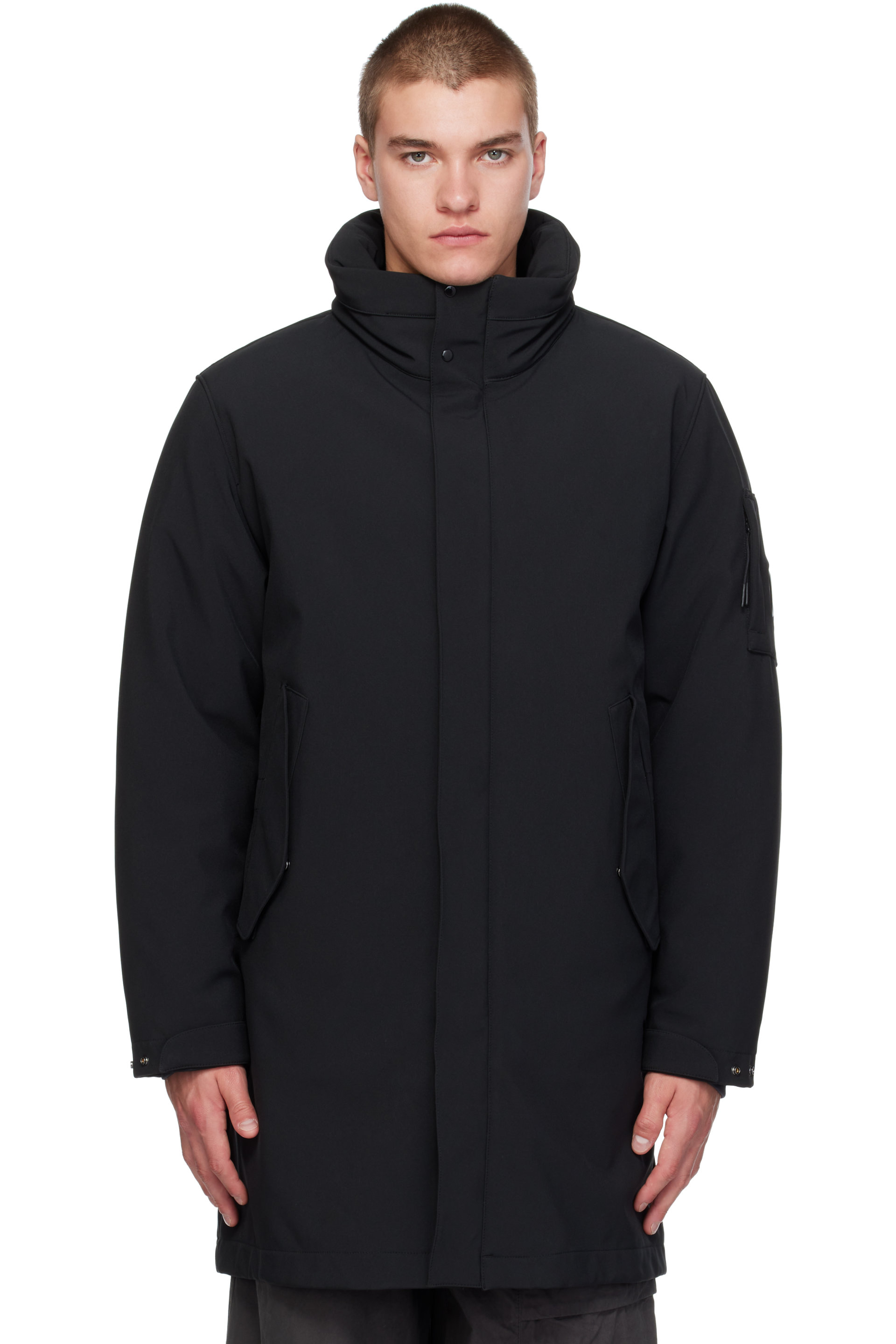C.P. Company - Parka rembourré noir en Shell-R à capuche