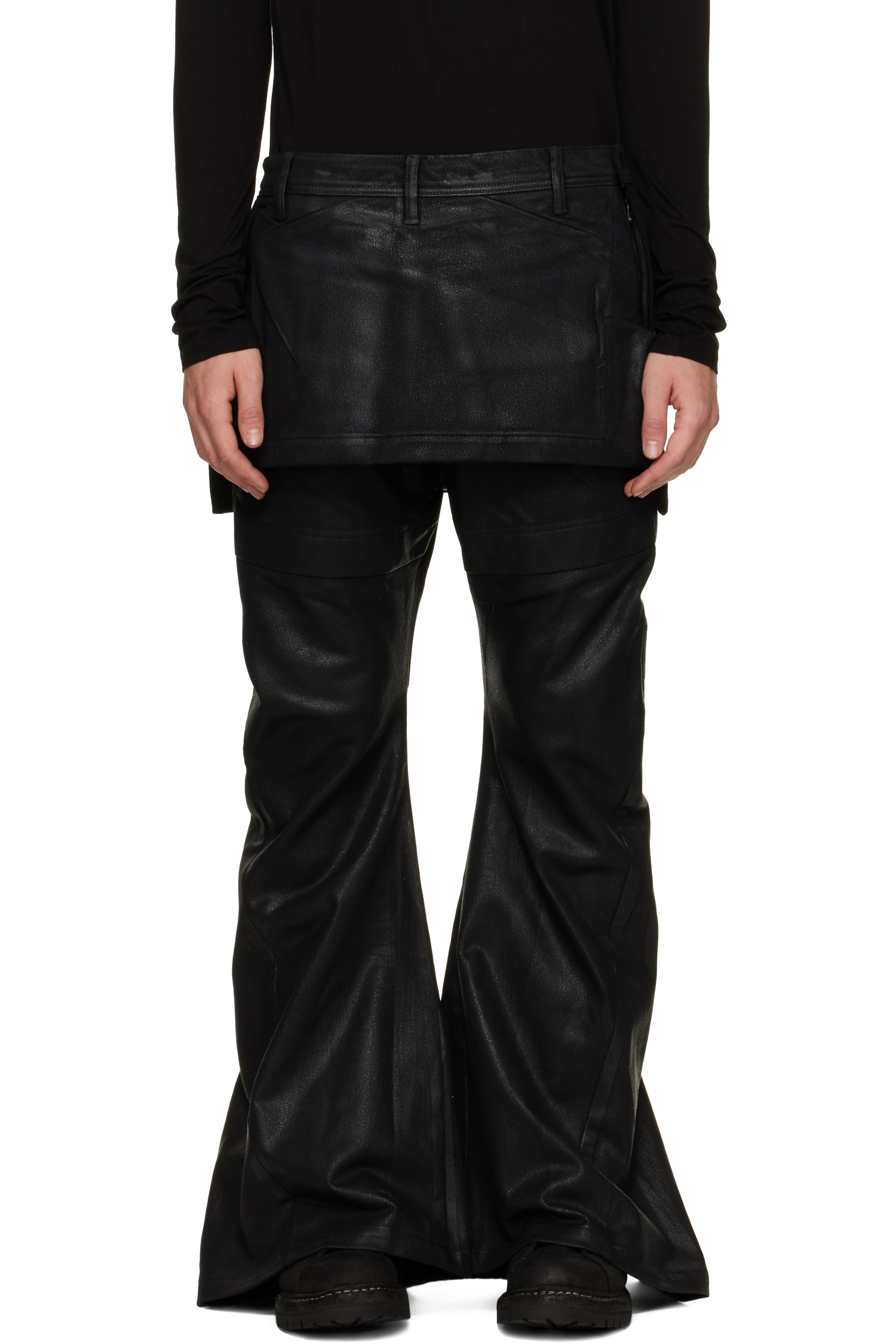 Julius - Black Inidrect Flare Jeans