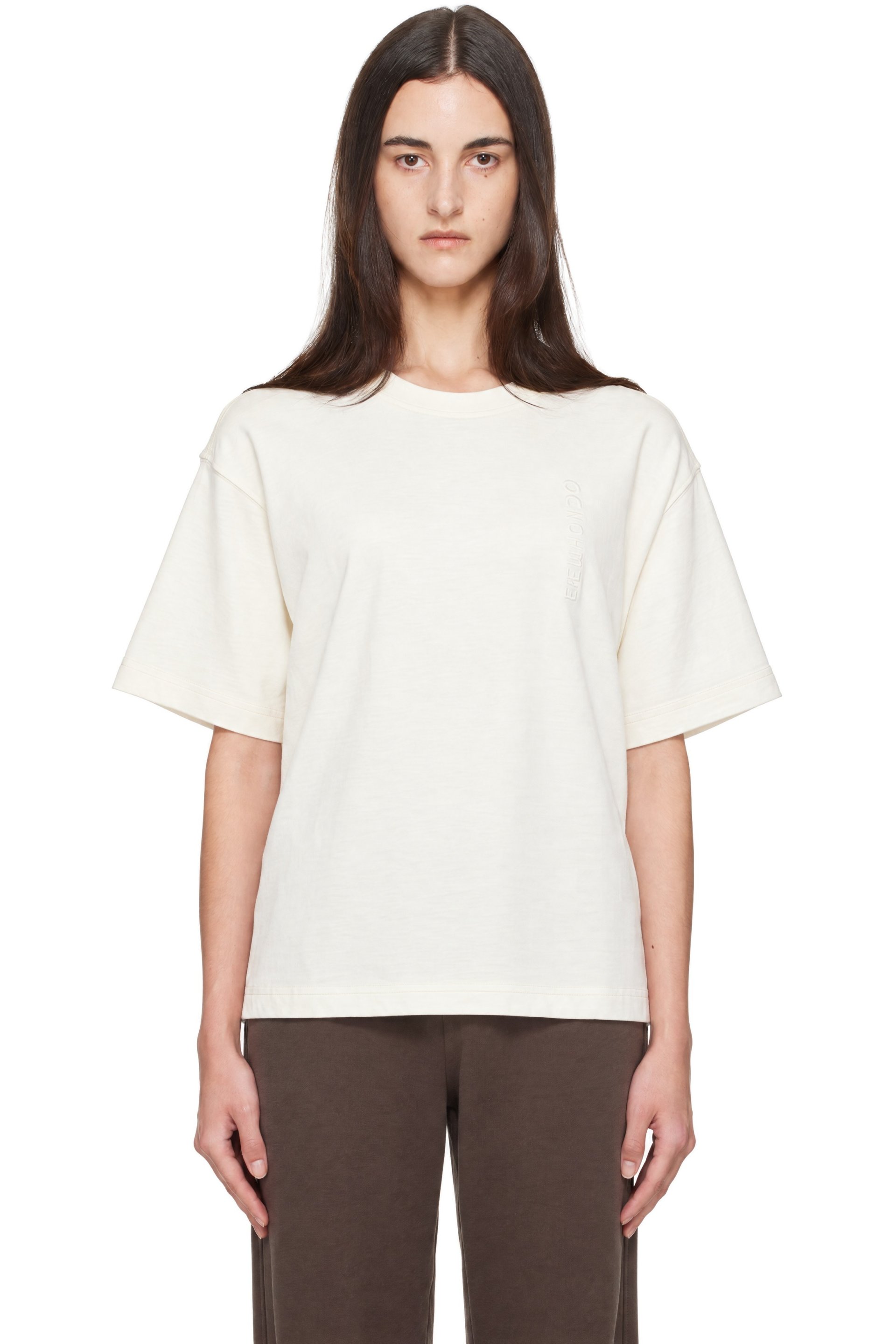 On - T-shirt Club Collective blanc cassé édition Erewhon