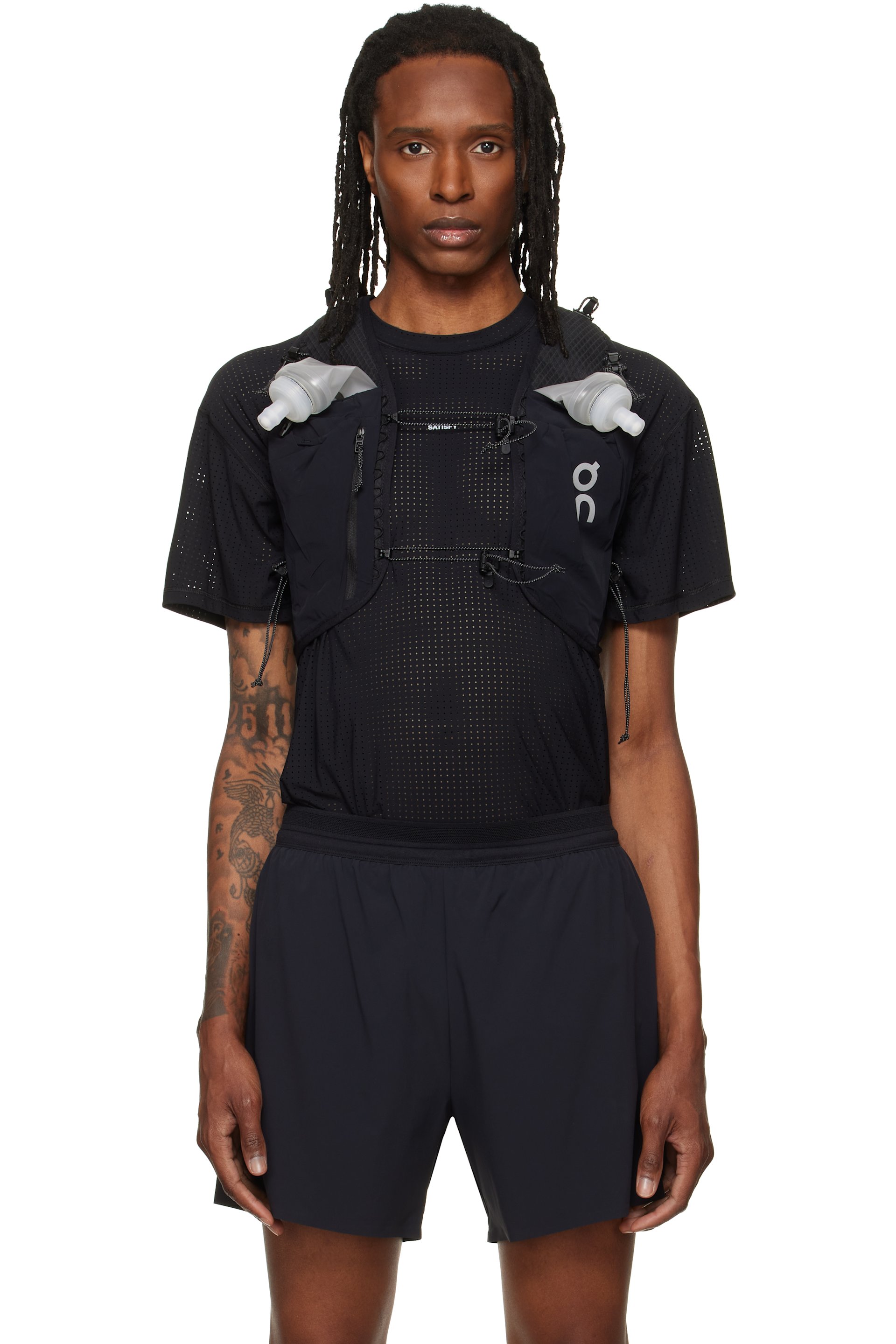 On - Black Ultra Pro Vest
