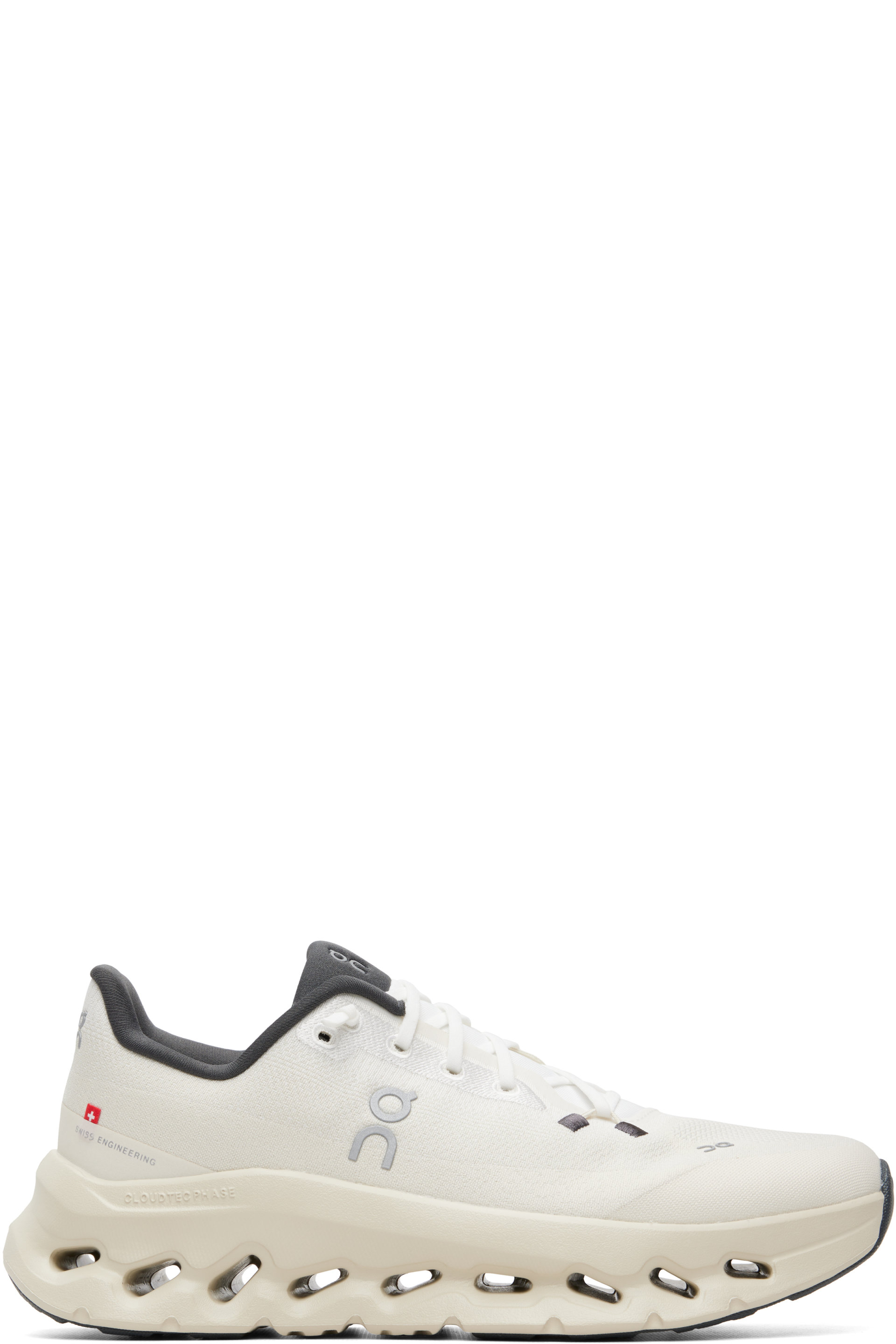 On - Off-White Cloudtilt Sneakers