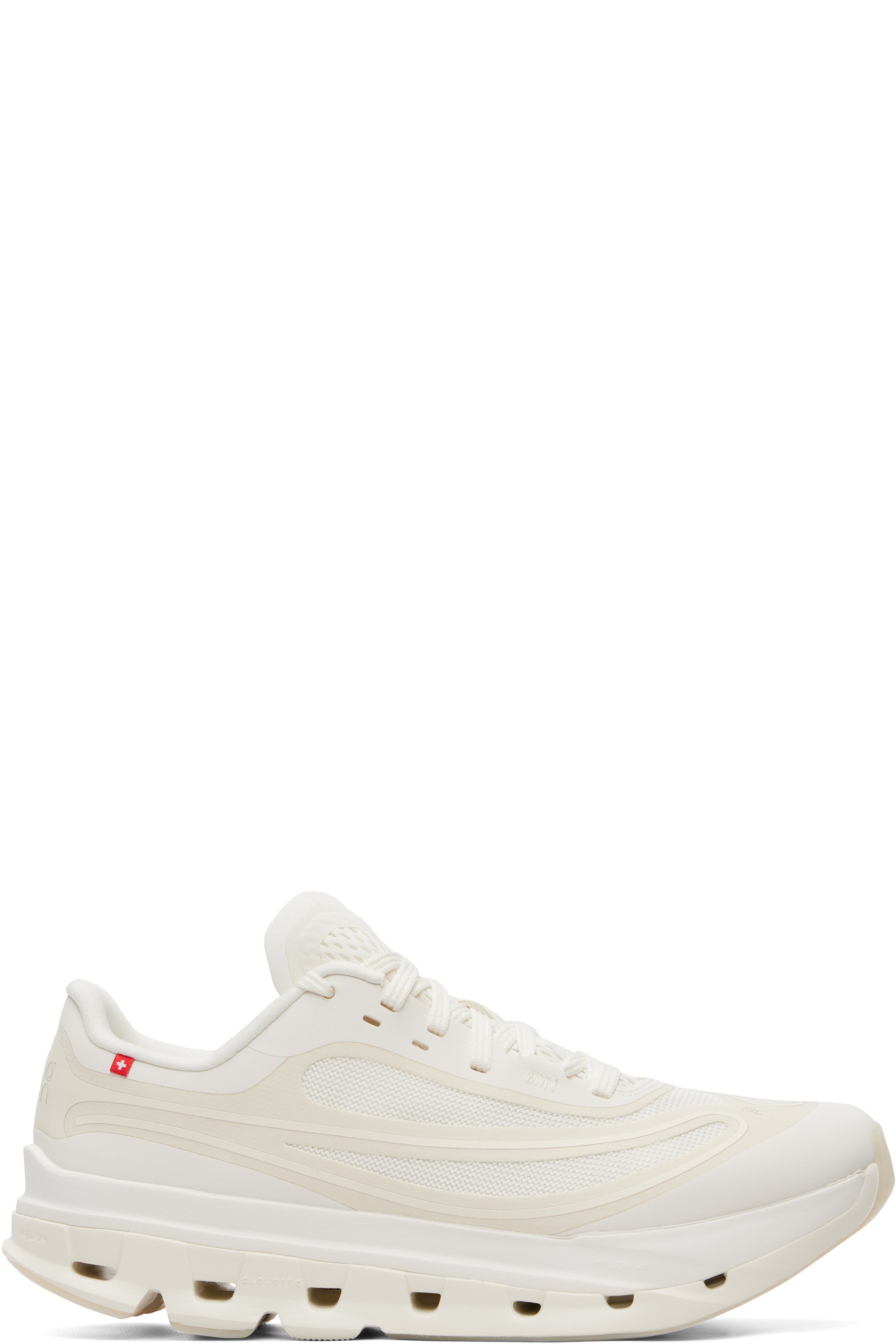 On - Off-White Cloudflow 5 AD Sneakers