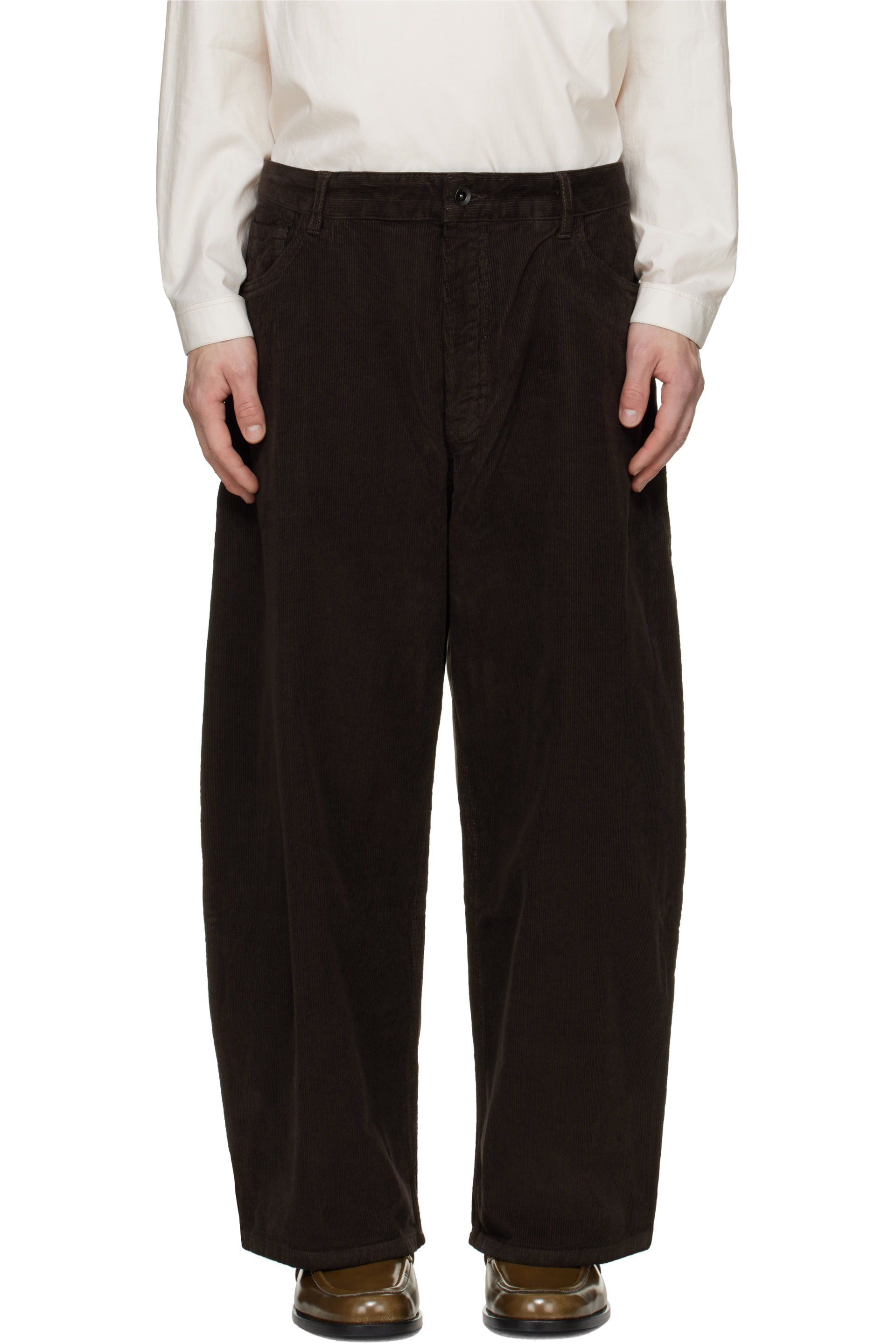 Studio Nicholson - Pantalon ample brun en velours côtelé