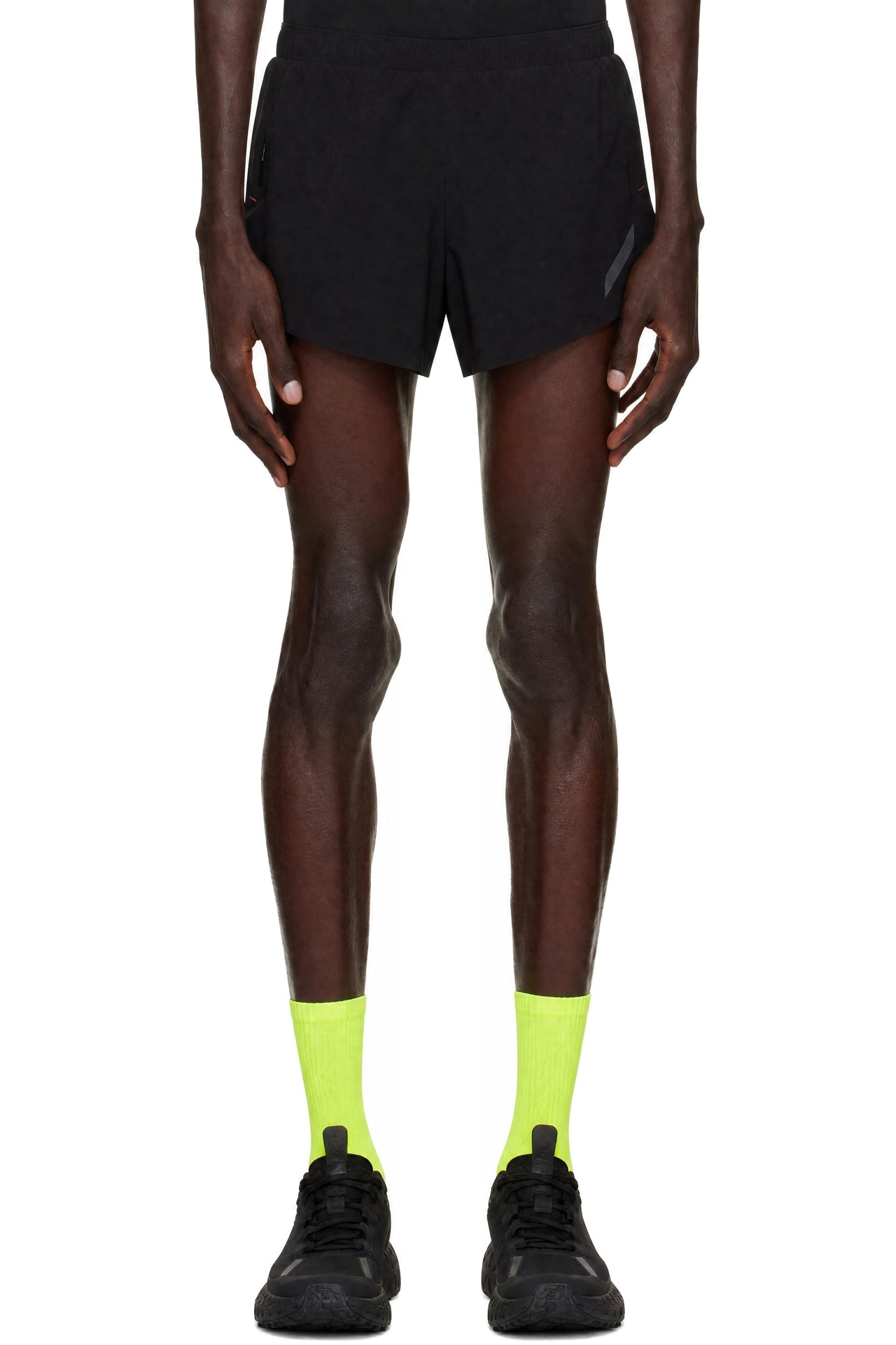 SOAR Running - Short de course noir à fentes
