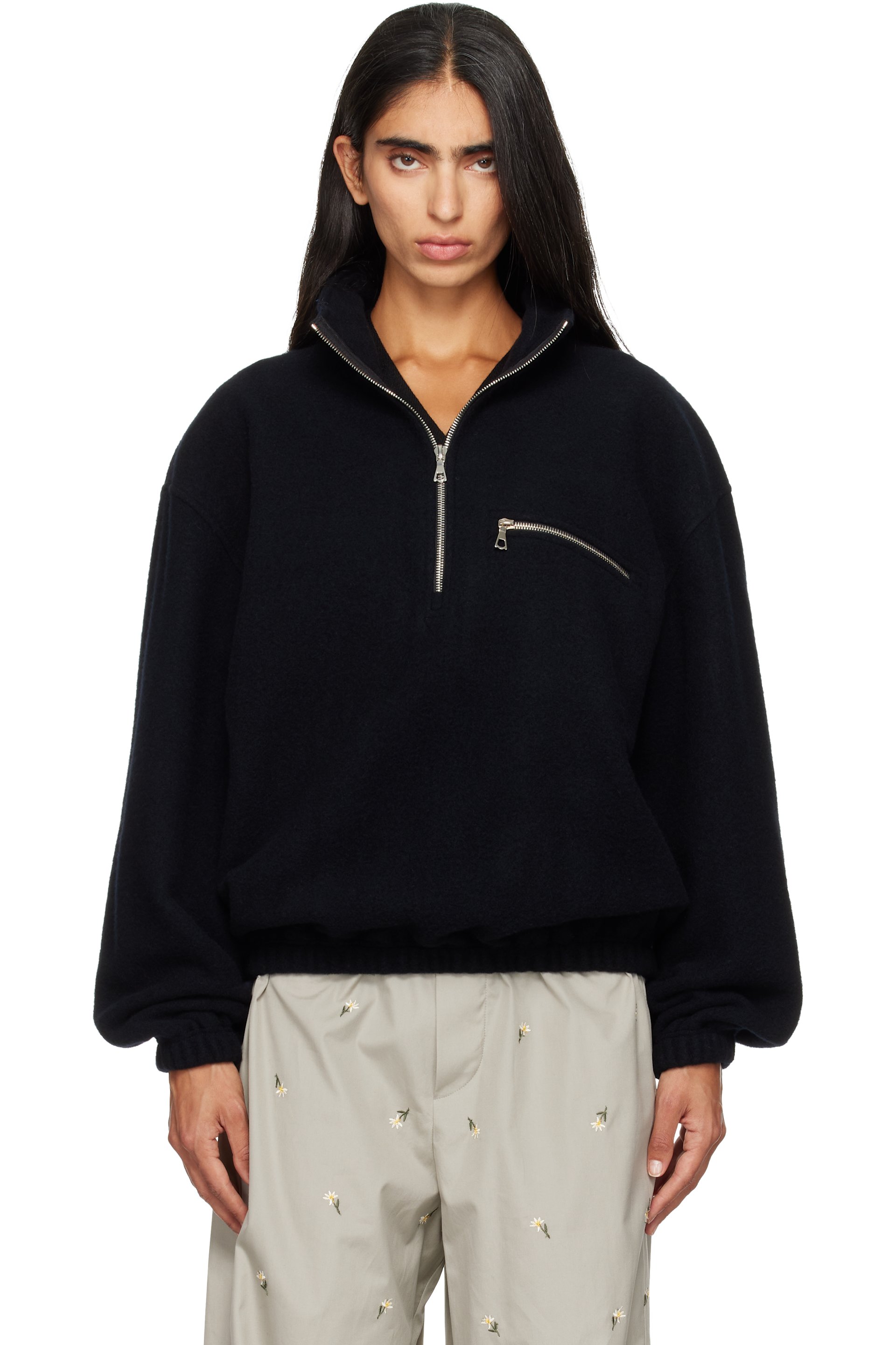 Rier - Black Fleece Sweatshirt
