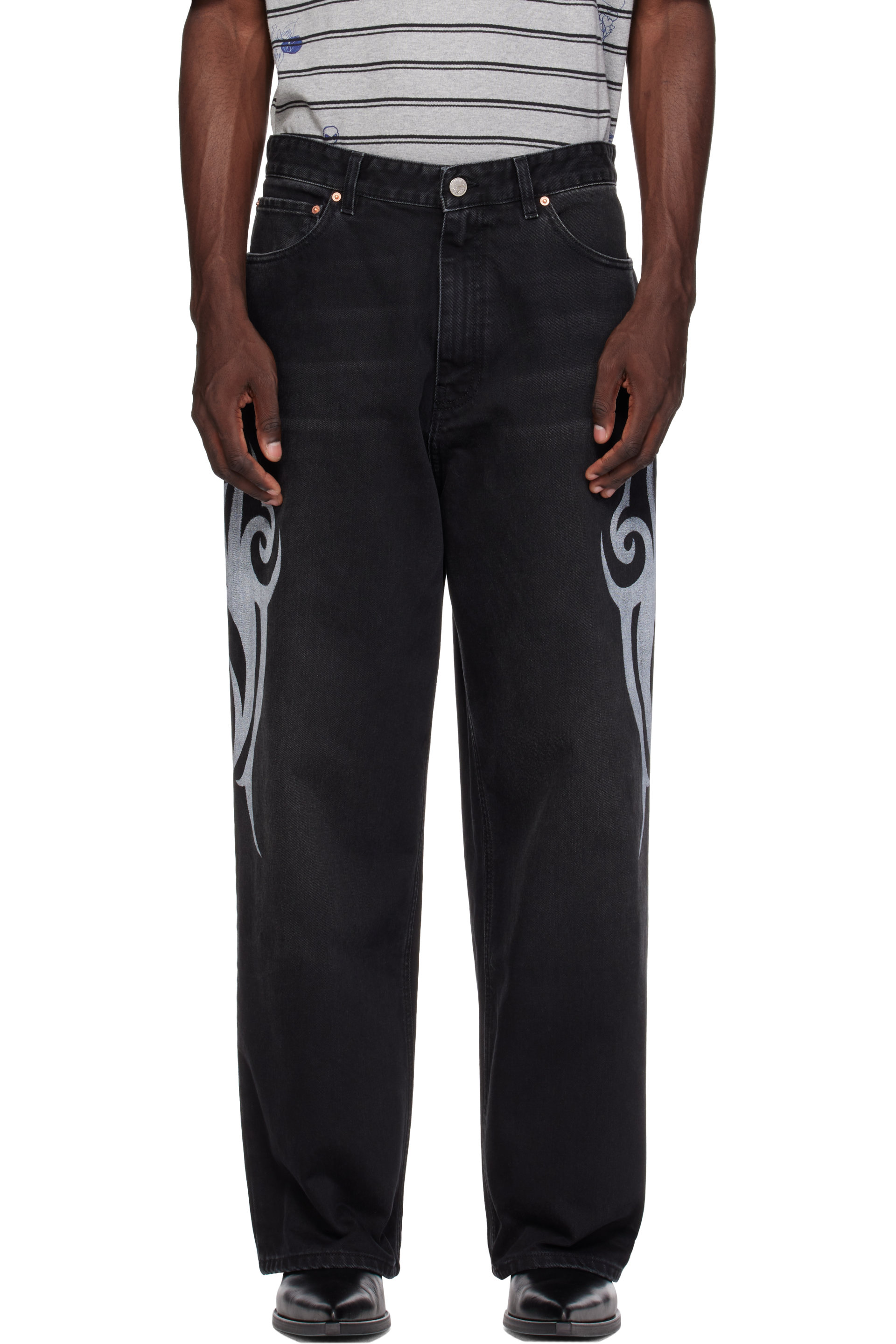 VETEMENTS - Black Graffiti Baggy Jeans