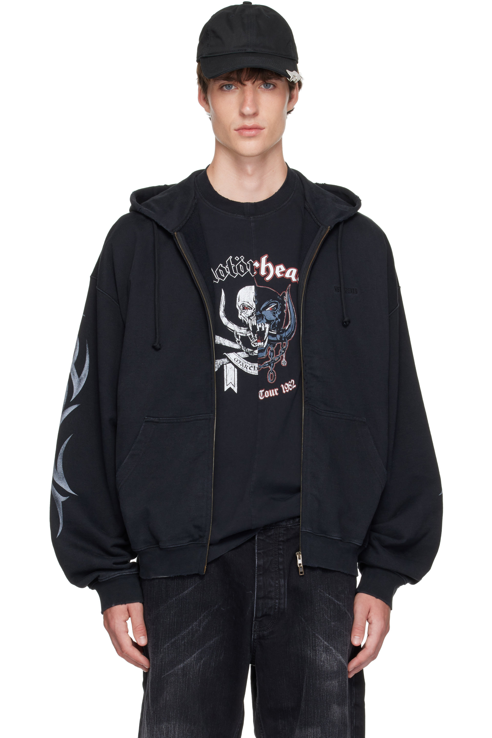 VETEMENTS - Black Graffiti Zip Up Hoodie
