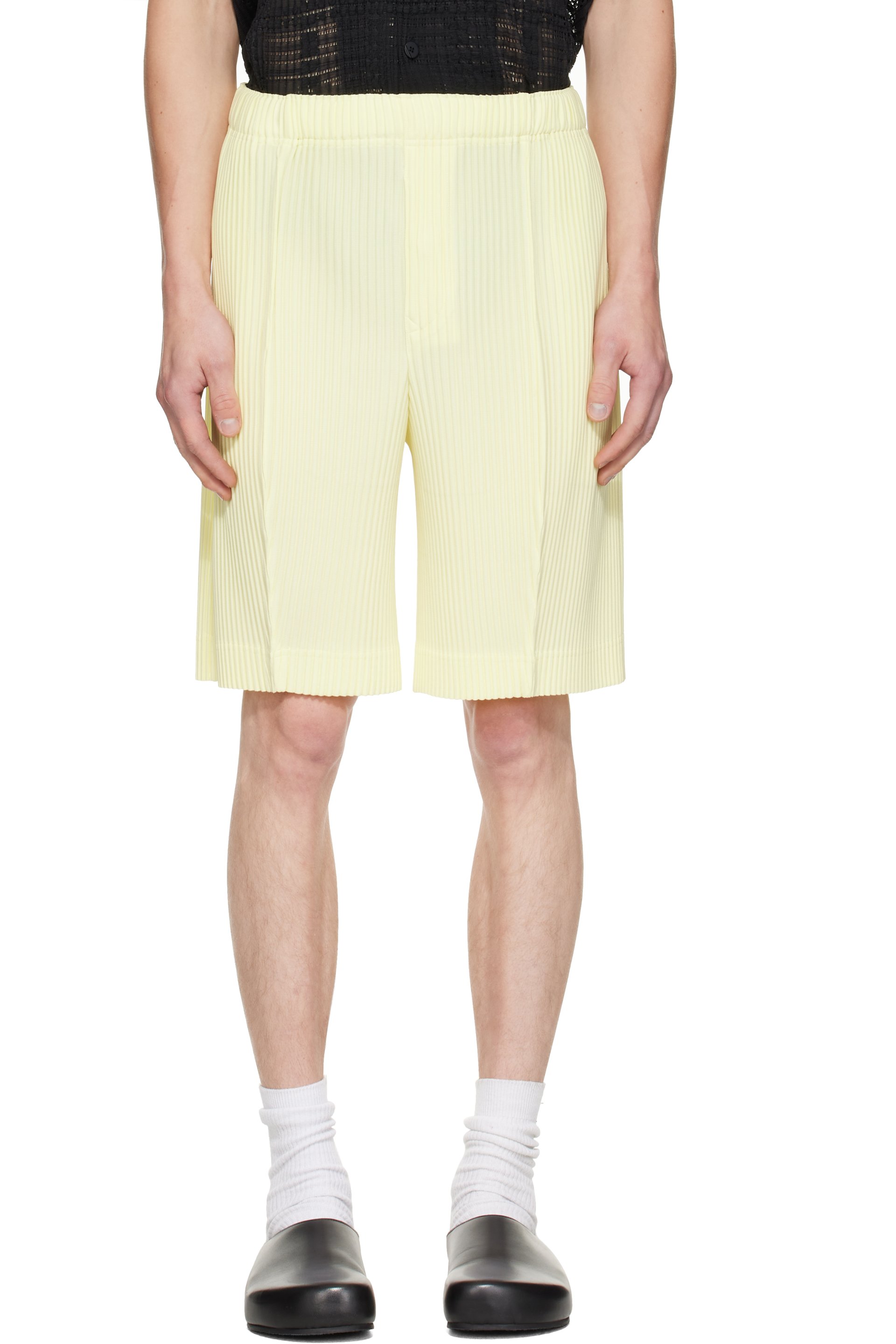 HOMME PLISSÉ ISSEY MIYAKE - Yellow Monthly Colors August Shorts