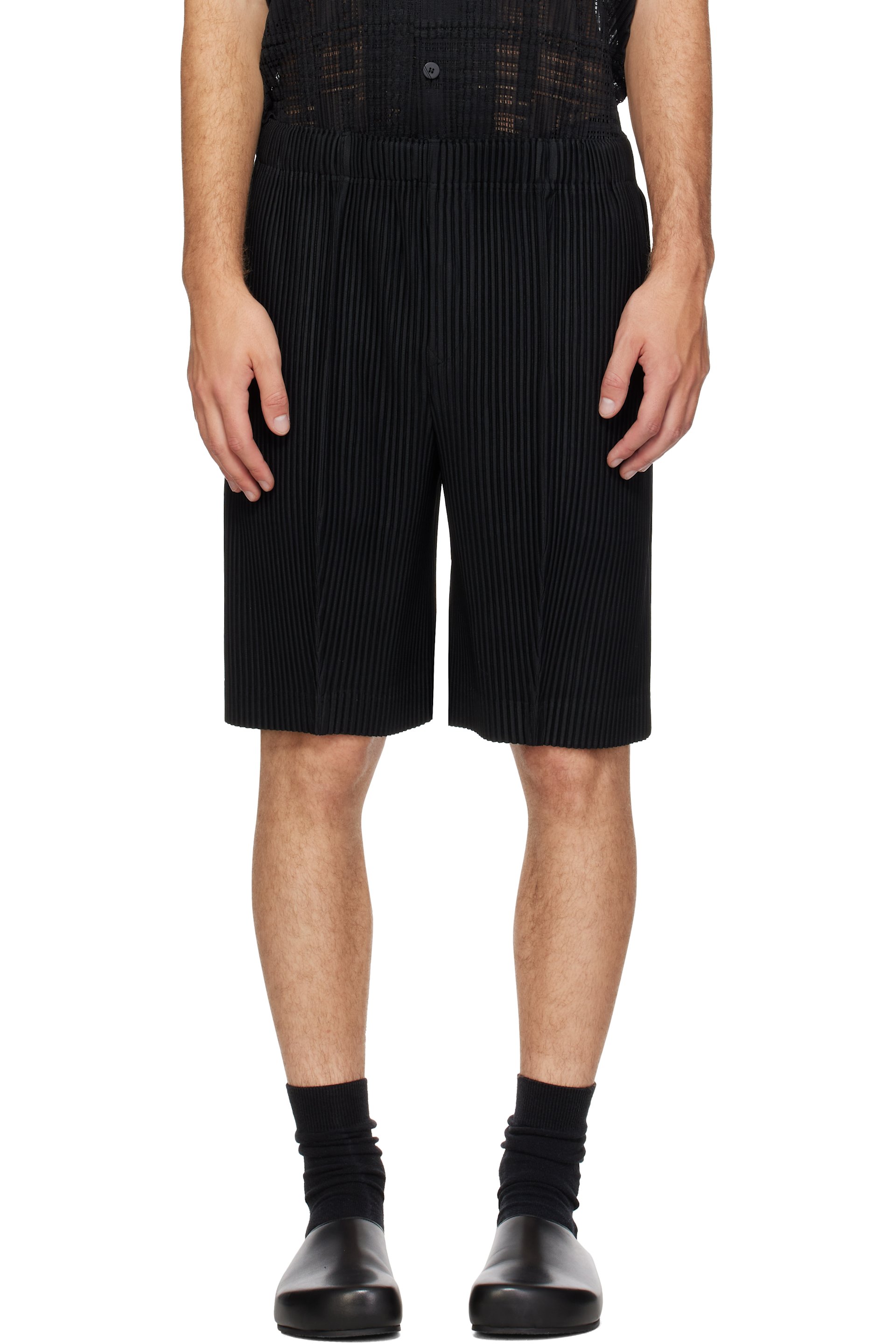 HOMME PLISSÉ ISSEY MIYAKE - Black Monthly Colors August Shorts