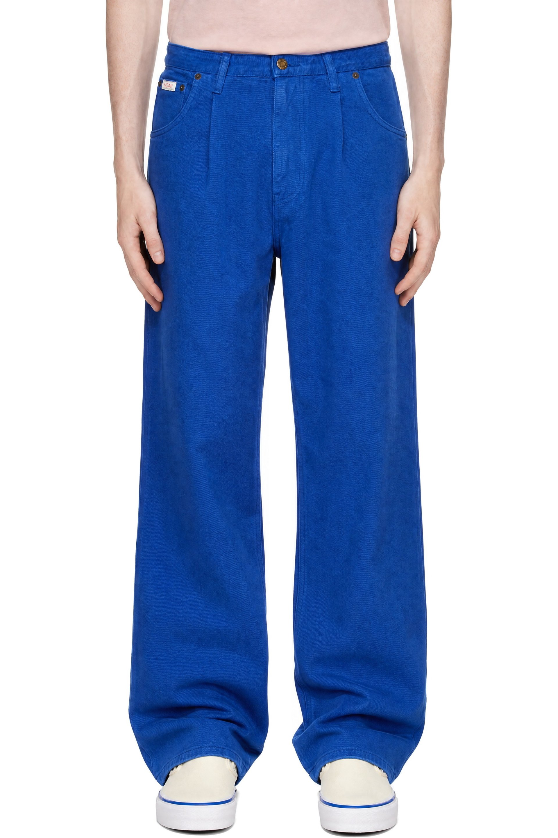 Noah - Blue Brushed Denim Pleated Jeans