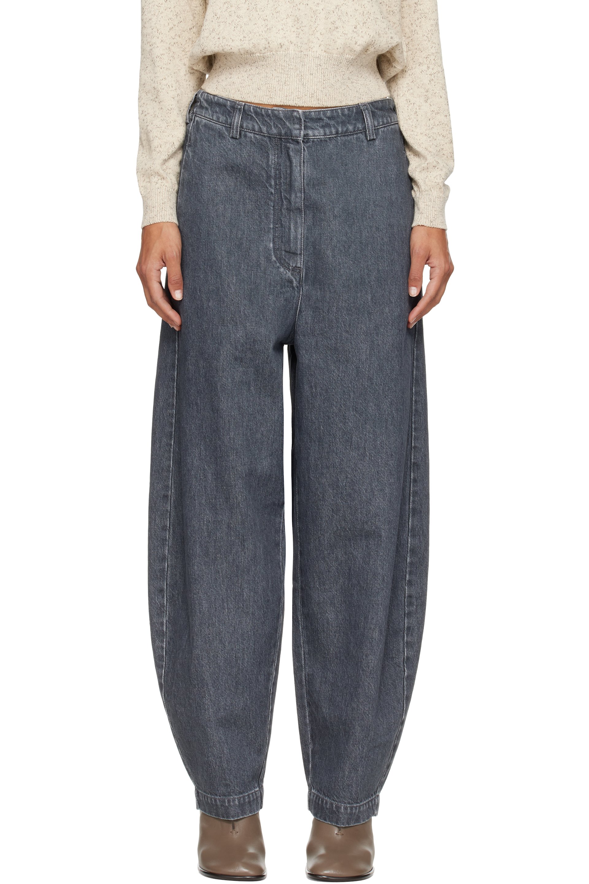 Cordera - Gray Curved Jeans