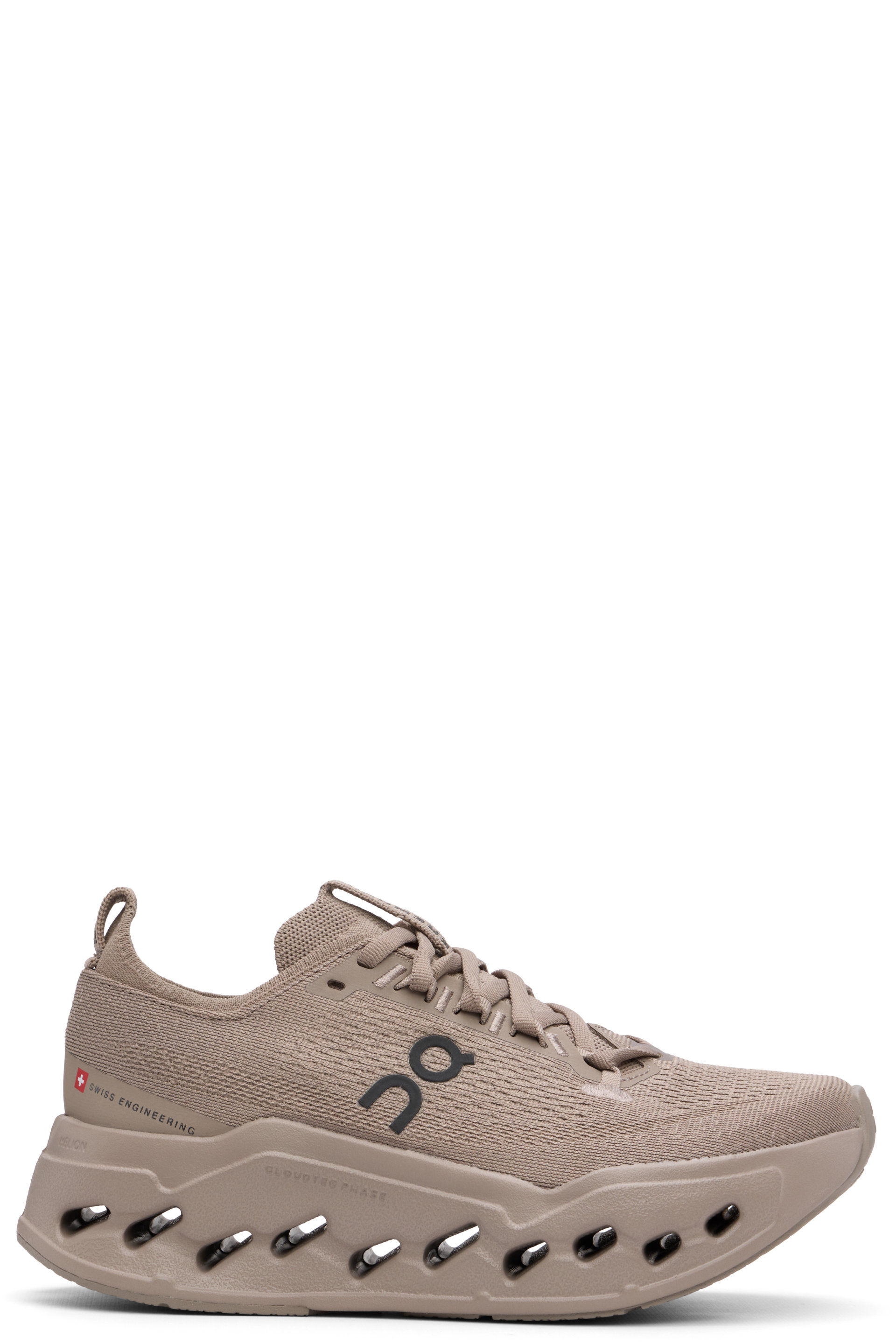 On - Baskets Cloudsurfer Max grises édition Erewhon