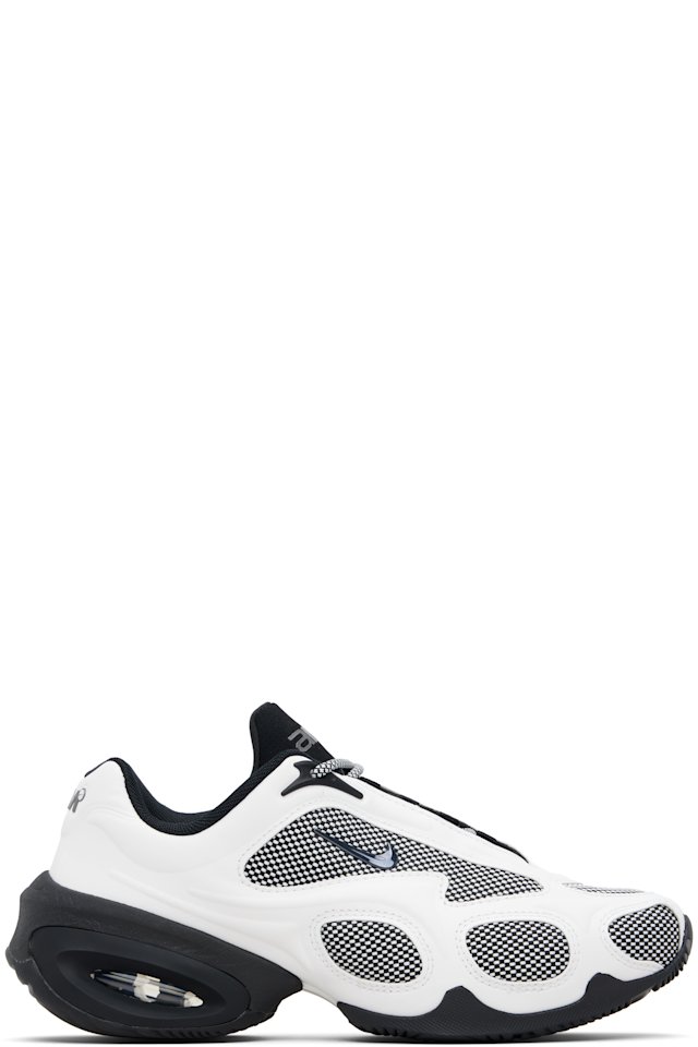 Nike — Black & White Air Max Muse Sneakers