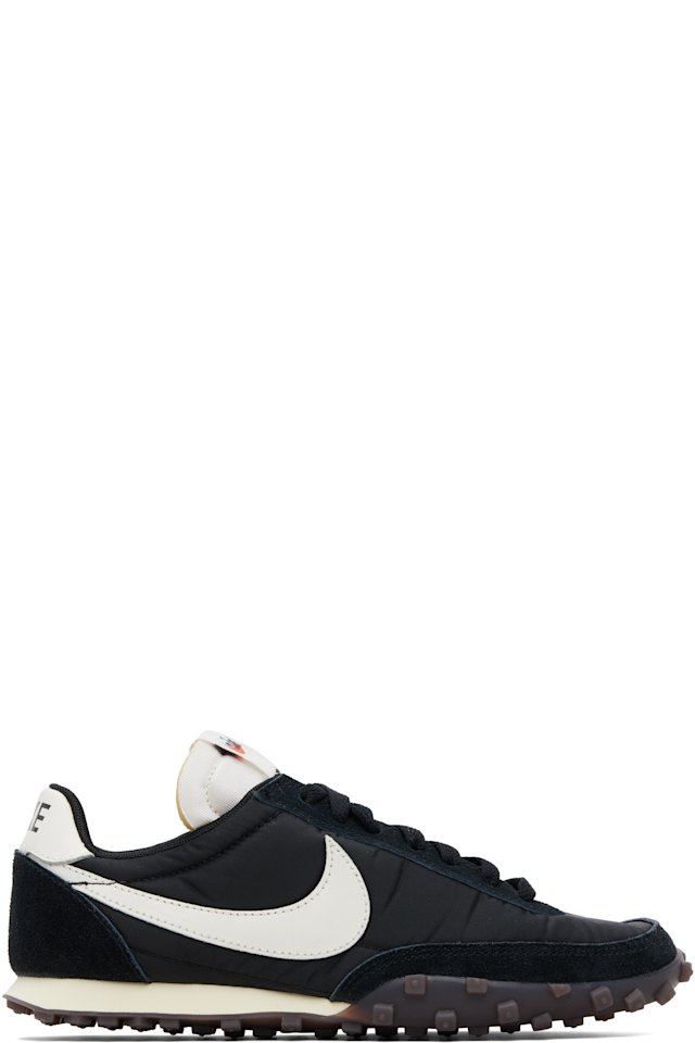 Nike — Black Waffle Racer Sneakers