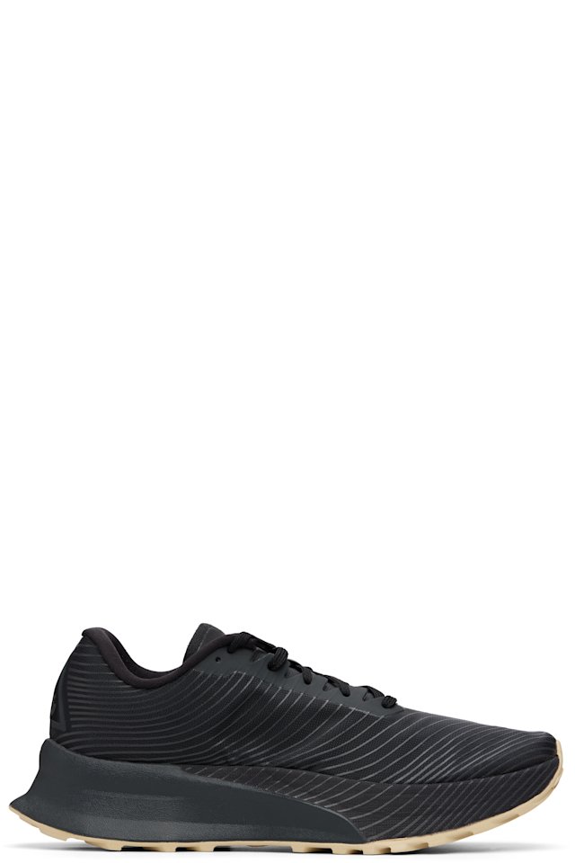 Nike — Black ACG Ultrafly Trail Sneakers