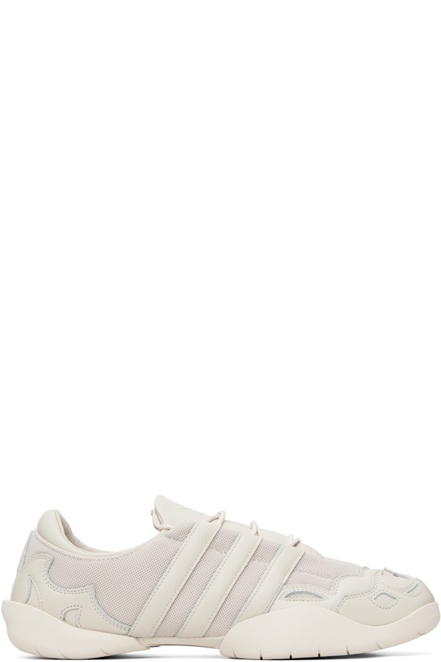 Y-3 — Beige REGU 2002 Sneakers