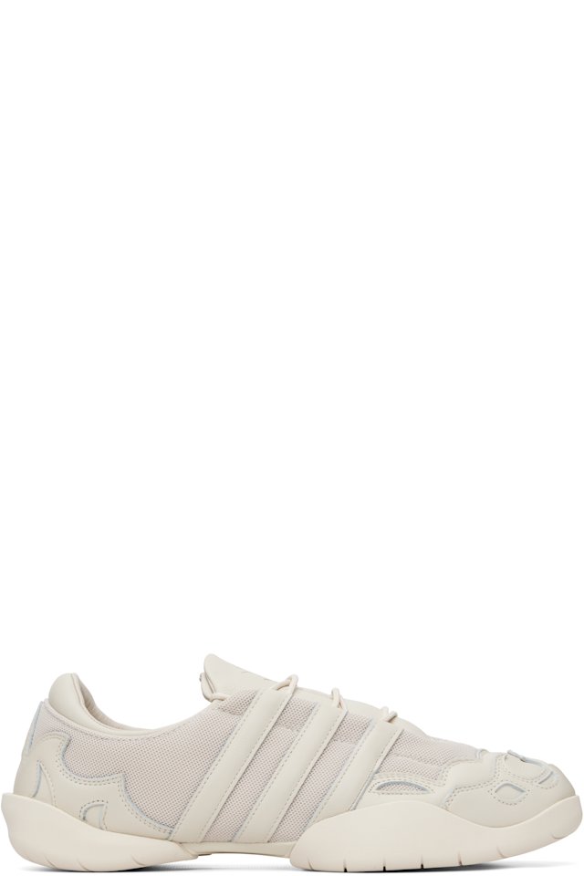 Y-3 — Beige REGU 2002 Sneakers