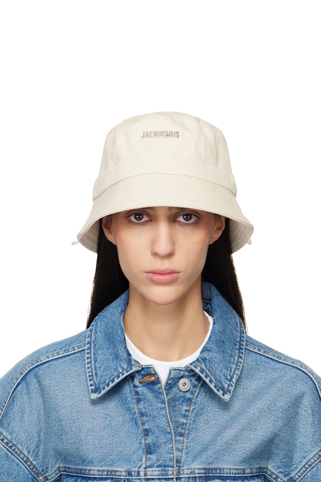 JACQUEMUS — Off-White Les Classiques 'The Gadjo' Bucket Hat