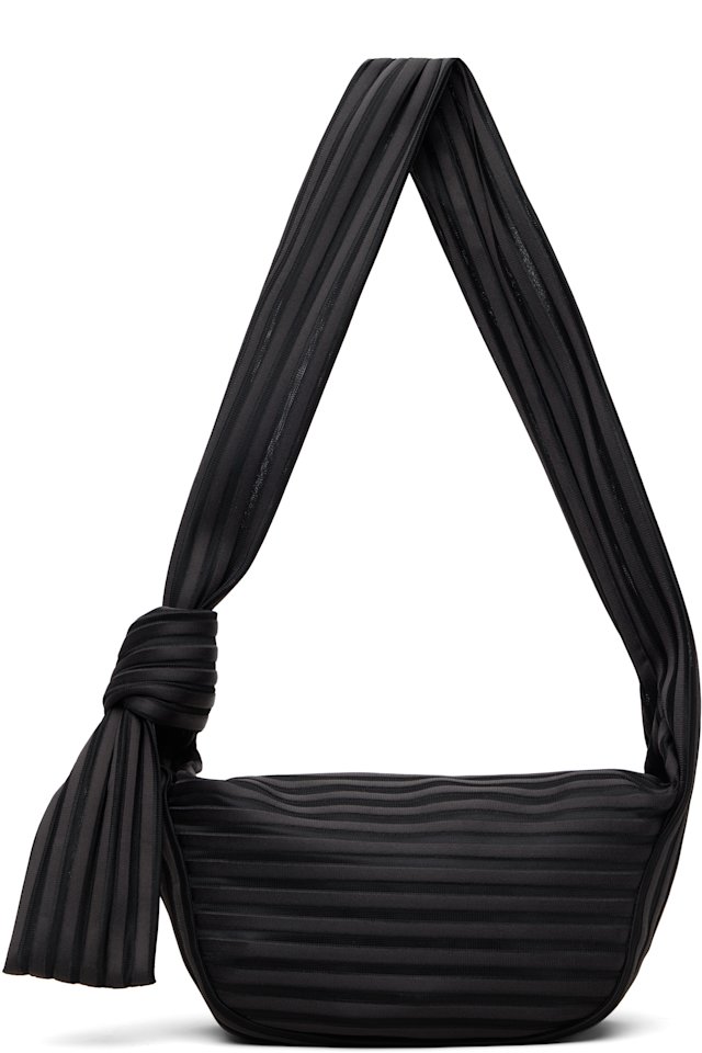 ISSEY MIYAKE — Black Linear Knit 58 Bag