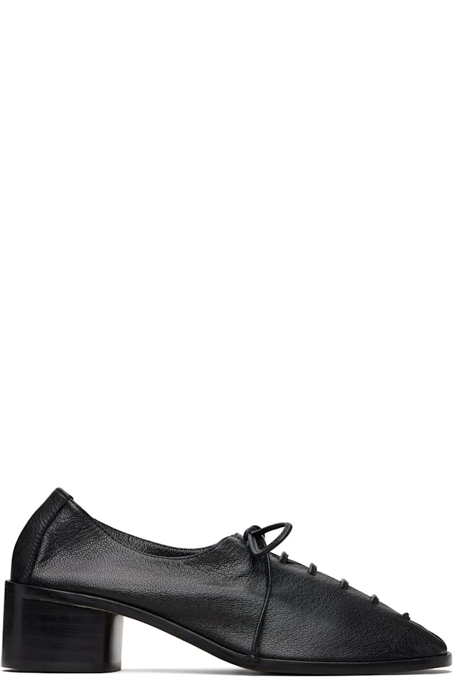 HEREU — Black Plegada Heels