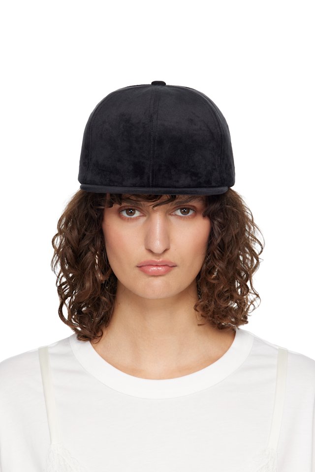 VAQUERA — Black Equestrian Cap