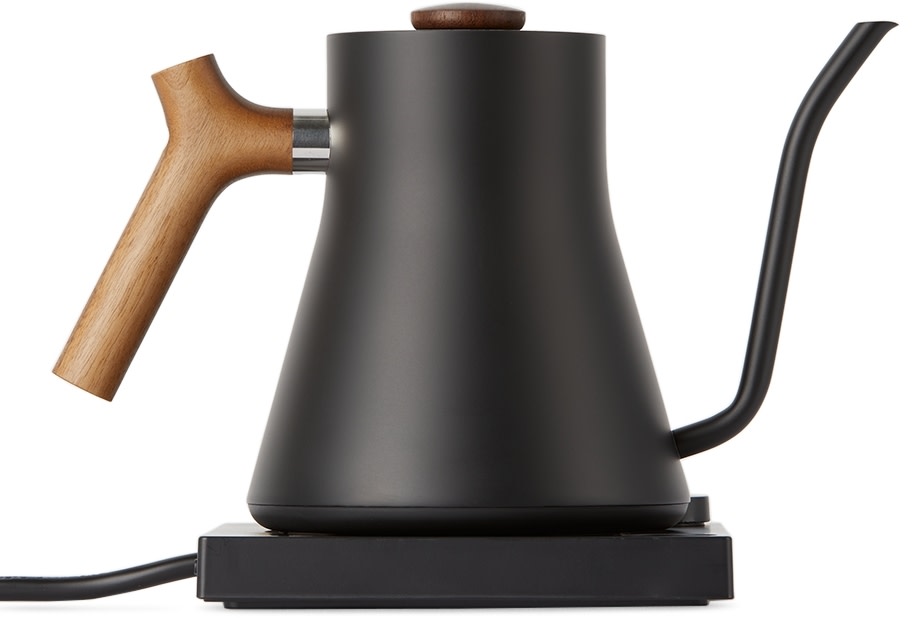 Fellow: ブラック & ウォルナット Stagg EKG 電気ケトル 0.9L 北米仕様