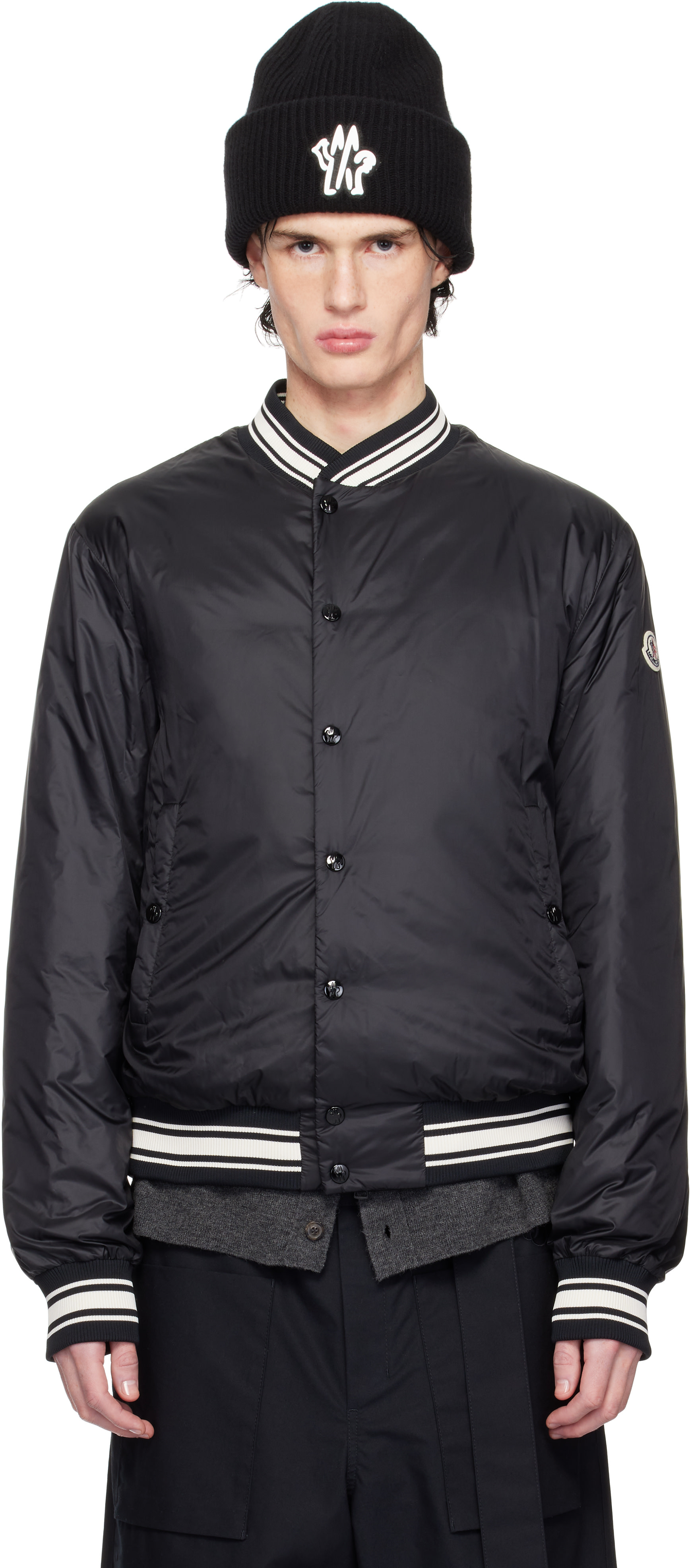 ❣️❣️【最終価格】 MONCLER リバーシブルフード付きジャケット 説明欄必読 MONCLER（モンクレール） リバーシブルダウンジャケット TABLASSES S70