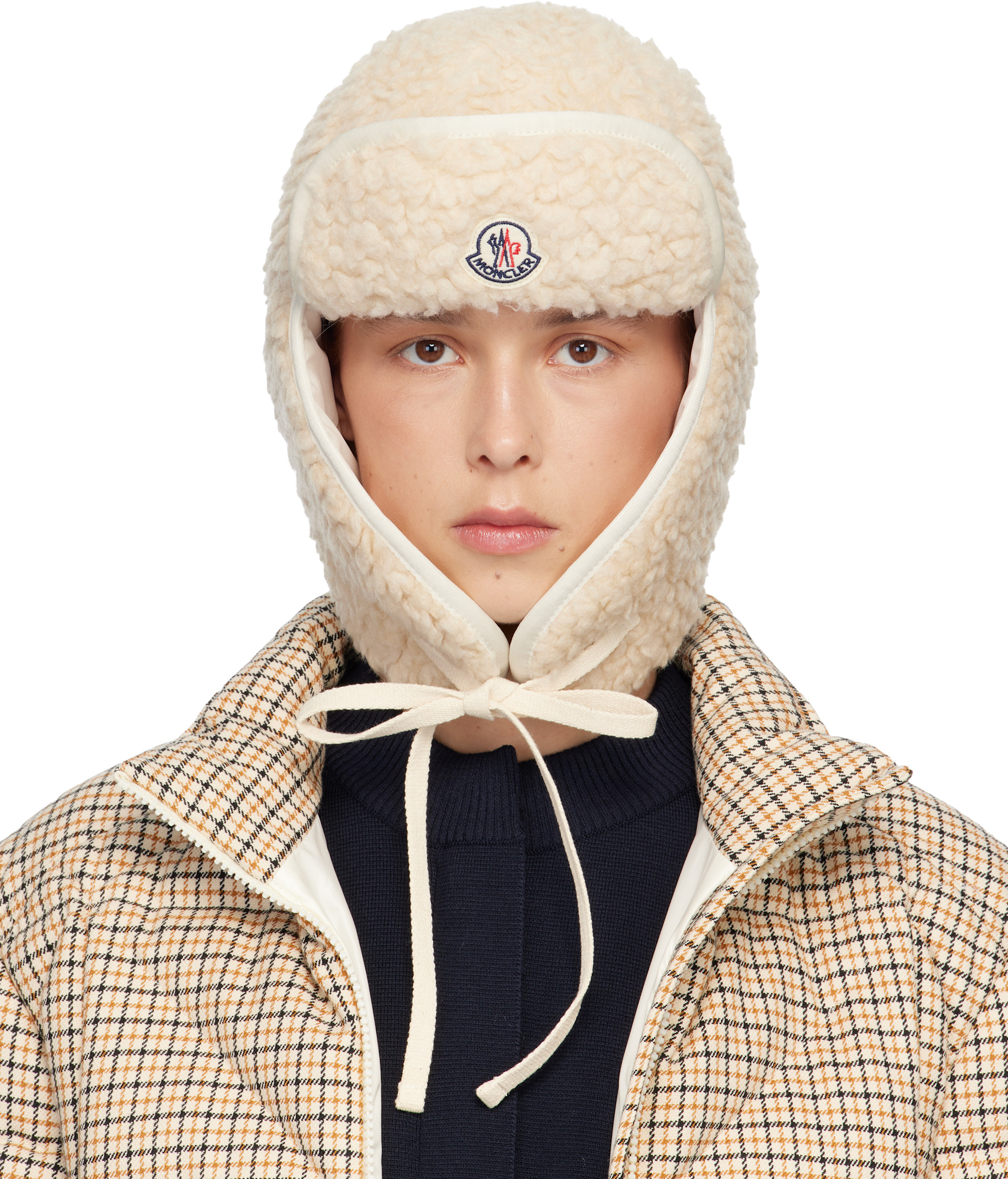「早い者勝ち」Moncler ファー付きニット帽♡ Moncler: White Teddy Reversible Hat | SSENSE