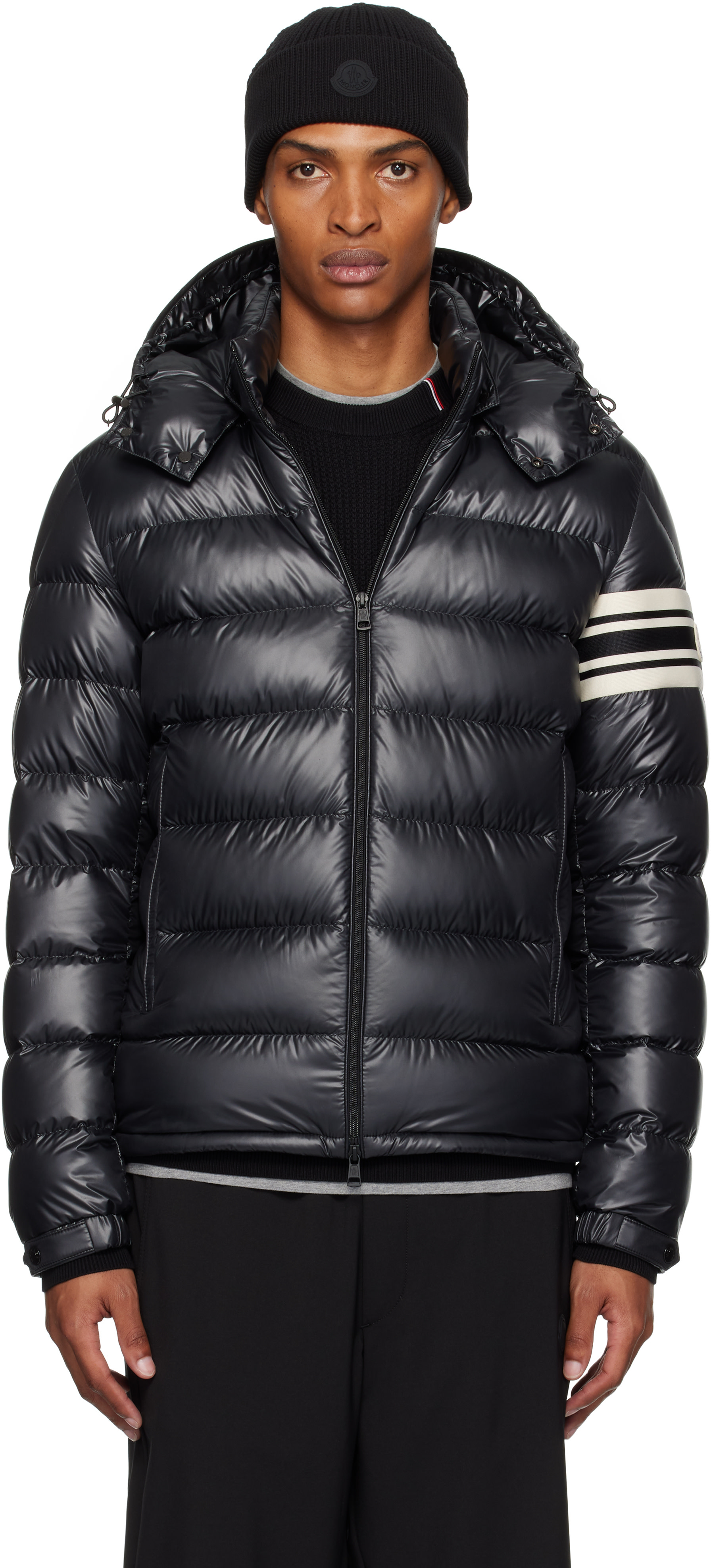 MONCLER 黒 ダウンジャケット ブラック Languedoc ショートダウンジャケット : ショートダウン