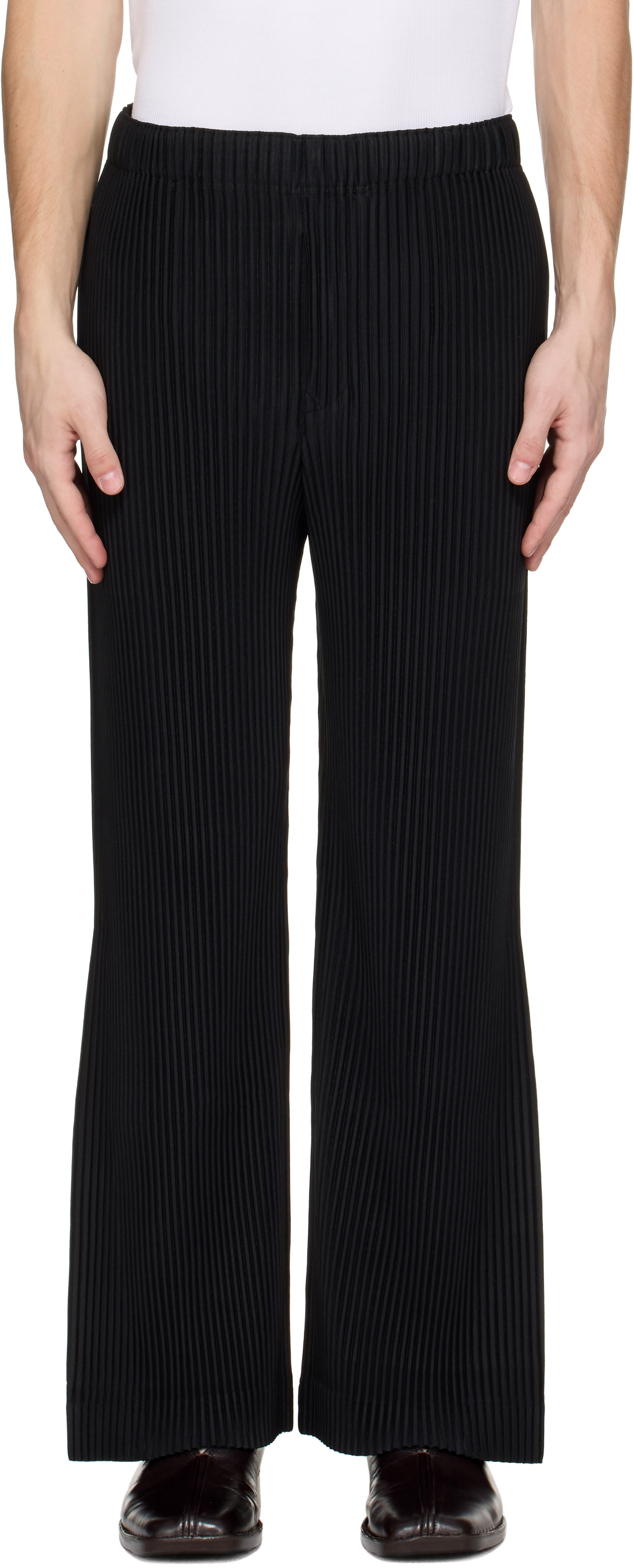 HOMME PLISSÉ ISSEY MIYAKE ストレートパンツ 黒 3 HOMME PLISSÉ ISSEY MIYAKE: Black Pleats Bottoms 3 Trousers | SSENSE