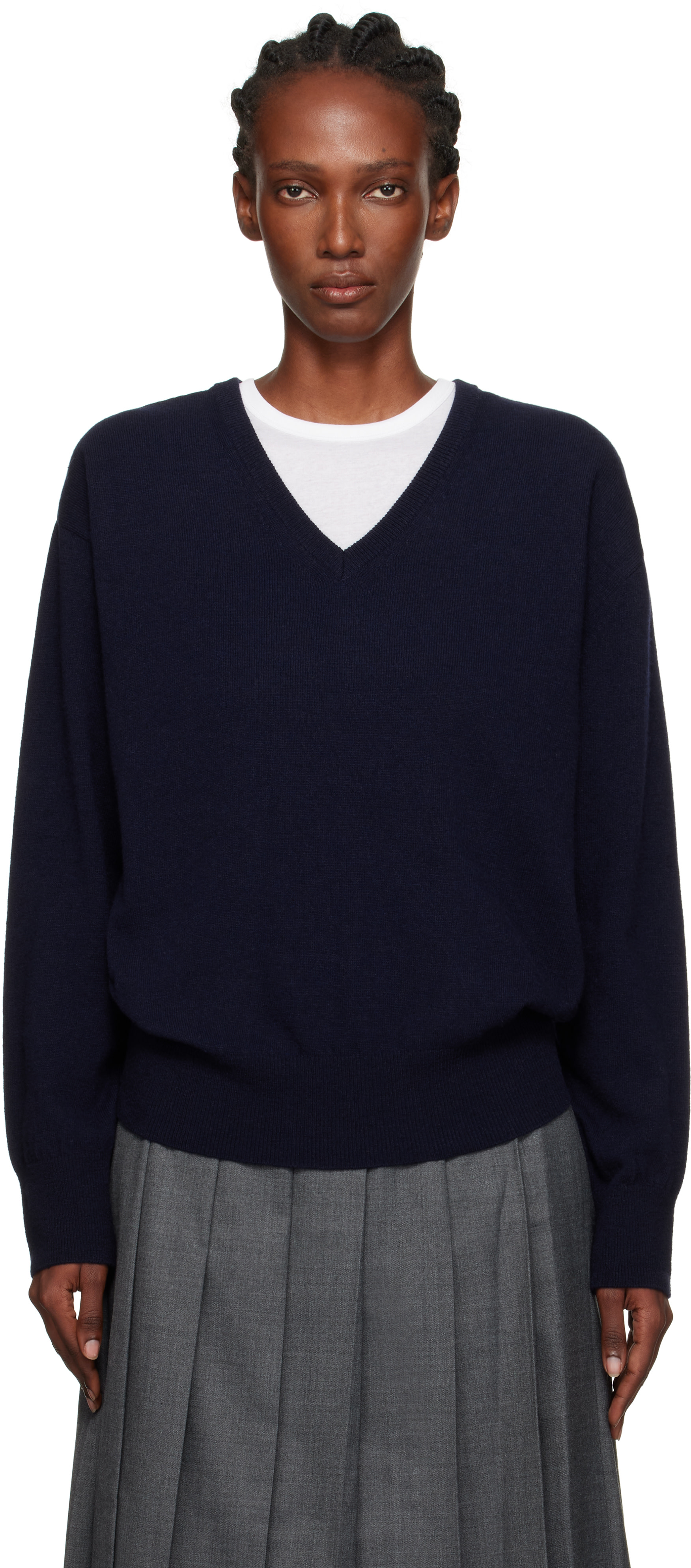 ニット/セーター [Nothing written] Porter wool jumper Nothing Written: Navy Puno V-Neck Pullover Sweater | SSENSE
