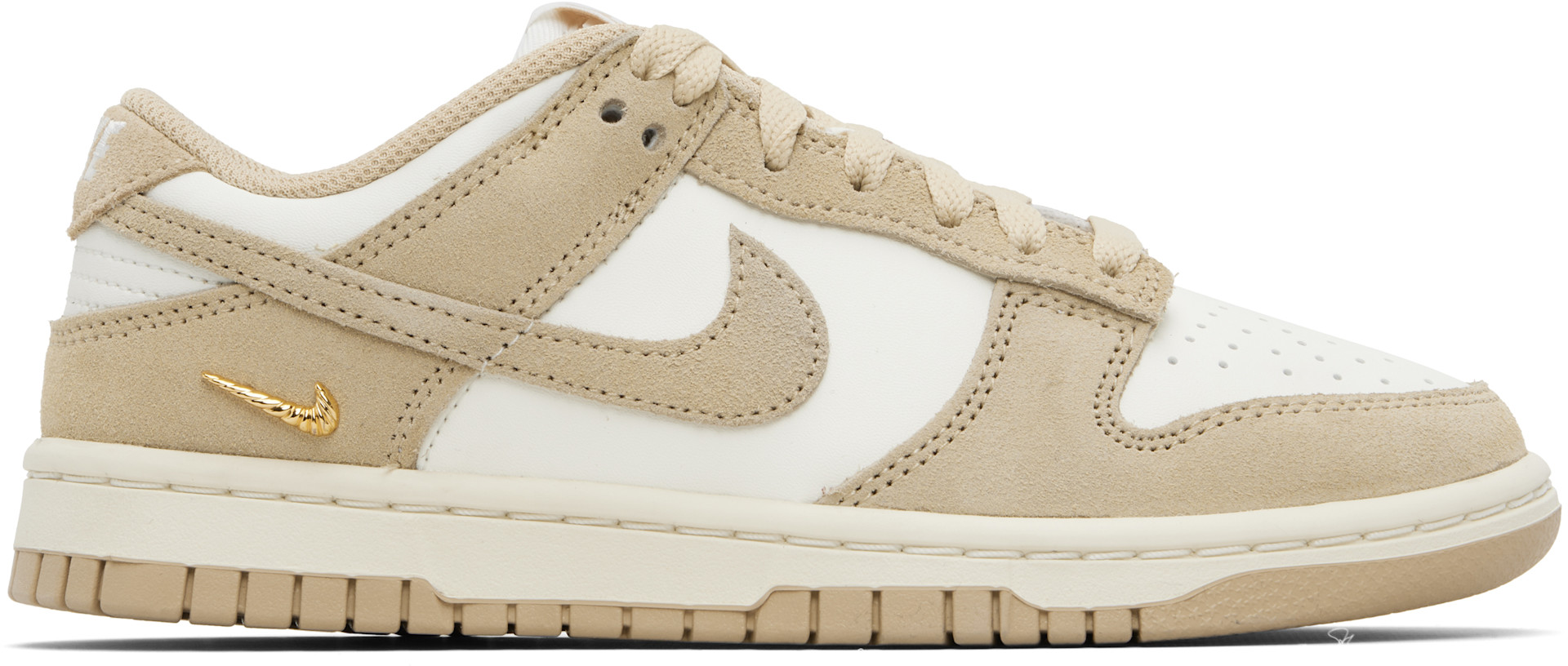 【新品】 Nike Dunk Low Beige/White 24cm スエード Nike: ベージュ＆オフホワイト Dunk Low スエード スニーカー | SSENSE
