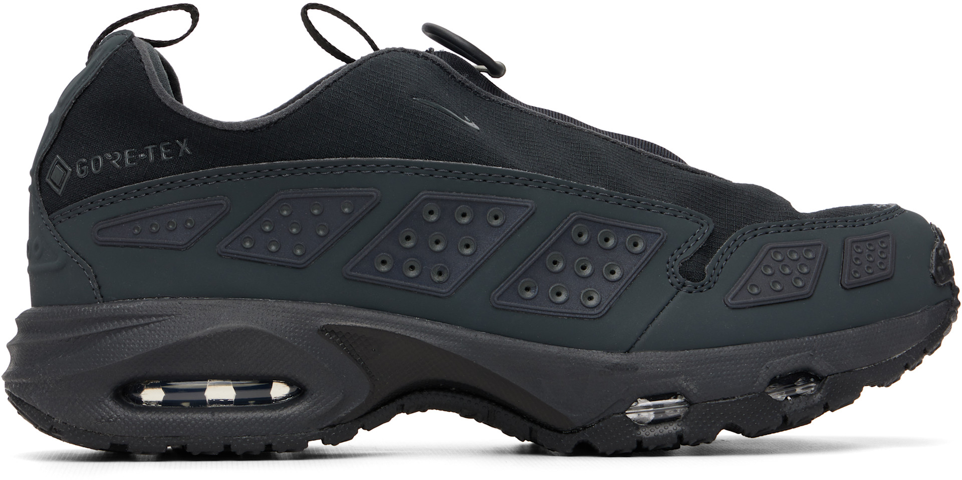 Nike: Black & Gray Air Max SNDR GORE-TEX Sneakers | SSENSE Canada