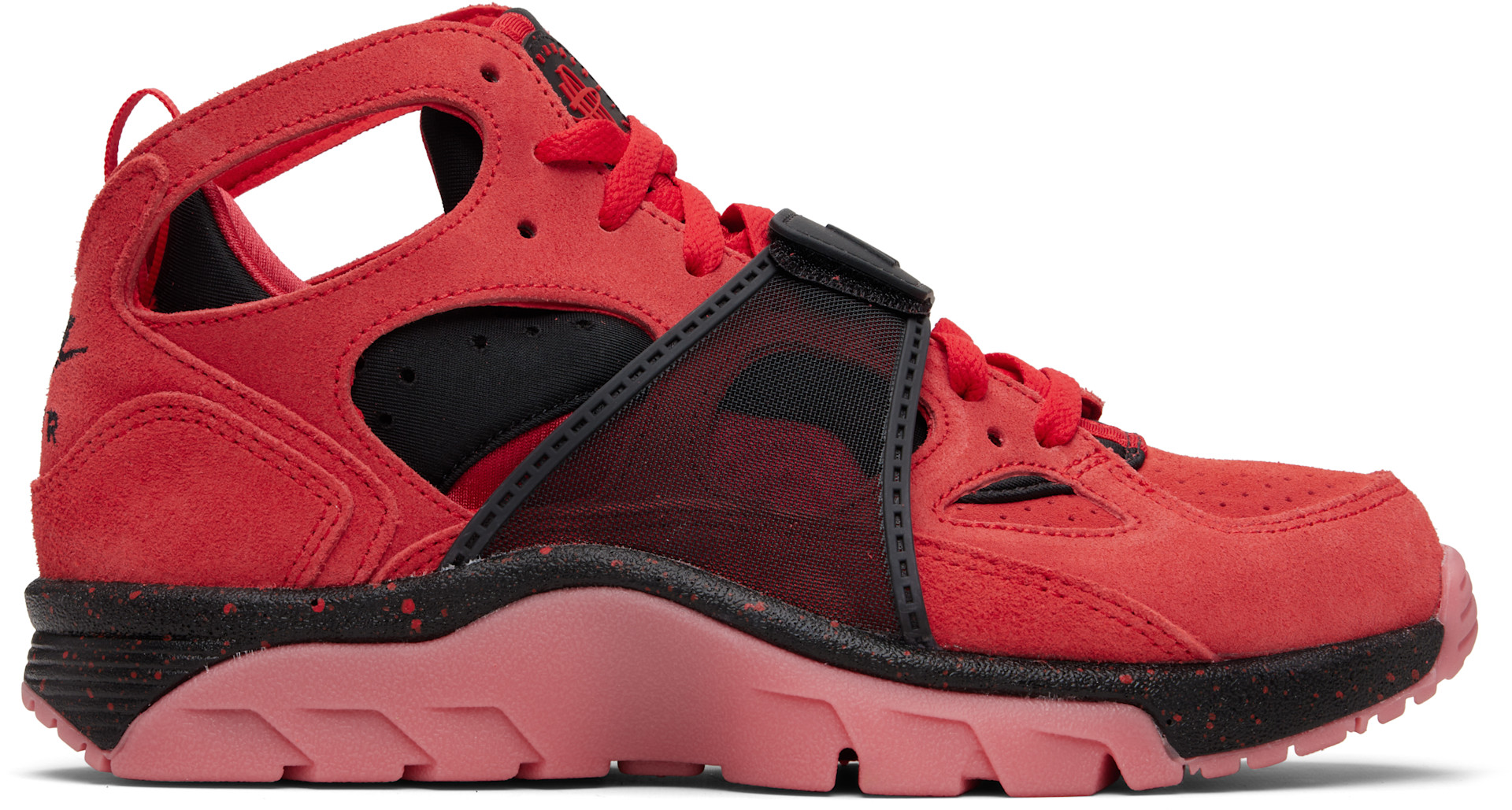 Nike Huarache レッド スパイクシューズ Nike: レッド＆ブラック Nike Air Trainer Huarache スニーカー