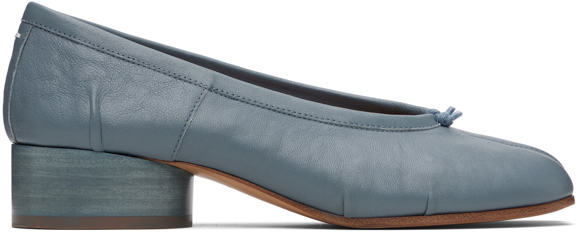 Maison Margiela: ブルー Tabi New Ballerina ヒール | SSENSE 日本