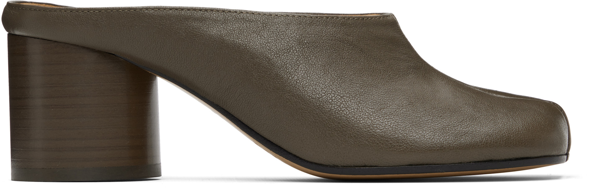 Maison Margiela: Brown Tabi Décolleté Mule Heels | SSENSE