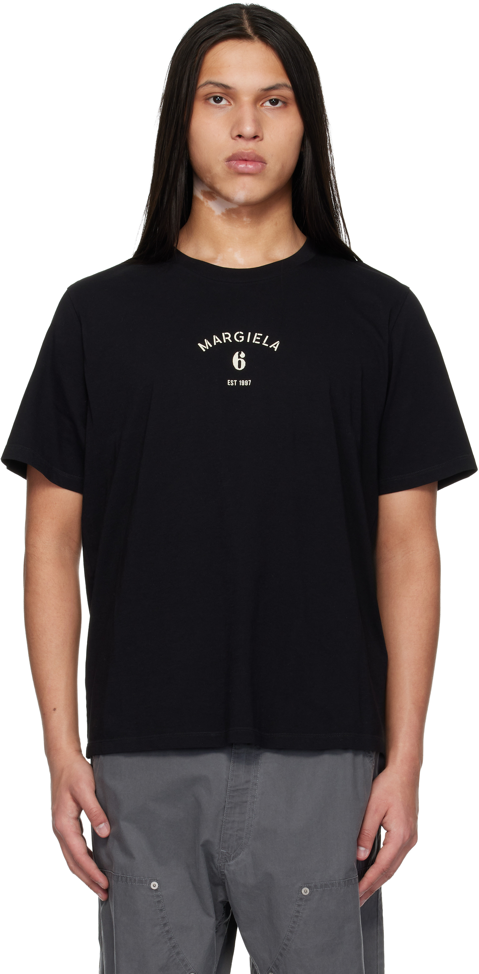 MM6 Maison Margiela ロゴTシャツ ブラック MM6 Maison Margiela: Black Logo T-shirt | SSENSE