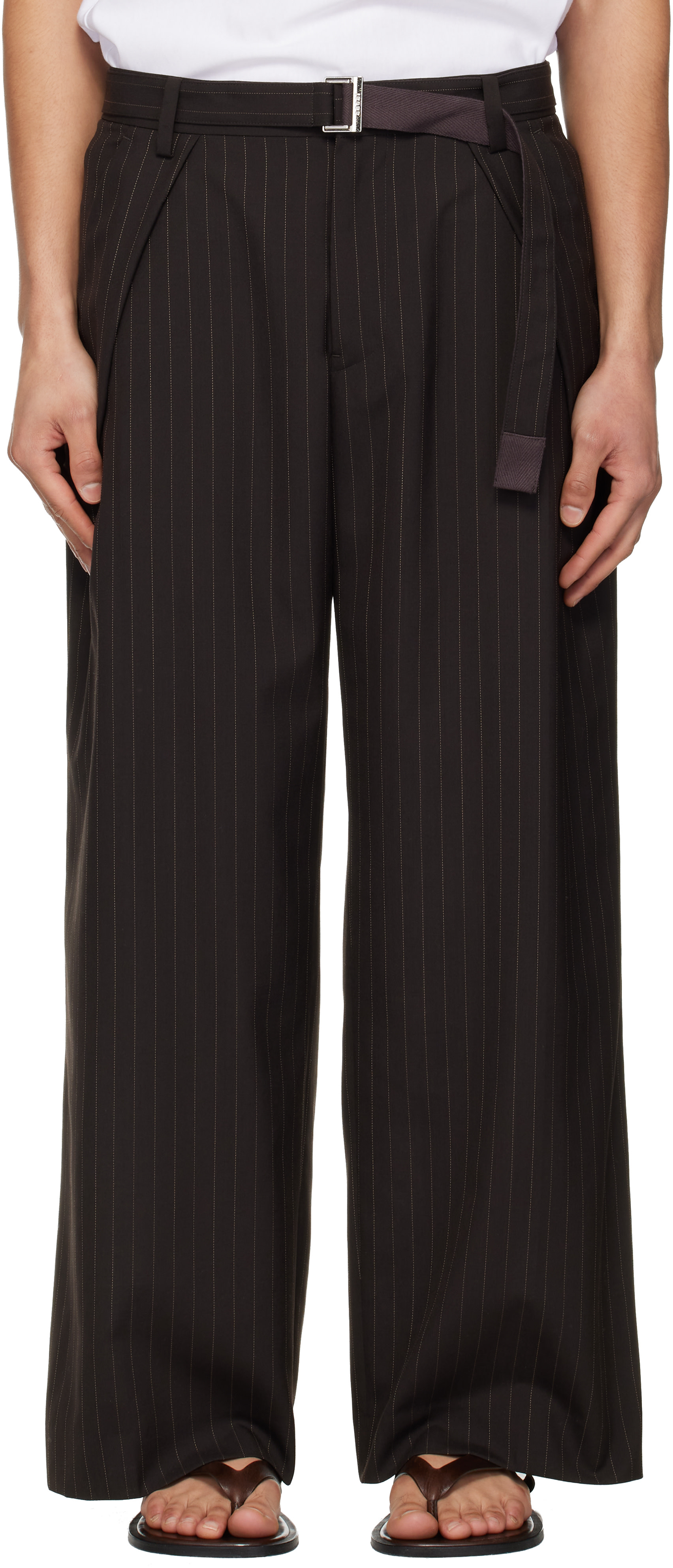 【新品】sacai グレストライプトラウザー ボトムス メンズ用 sacai トラウザーズ | SSENSE 日本