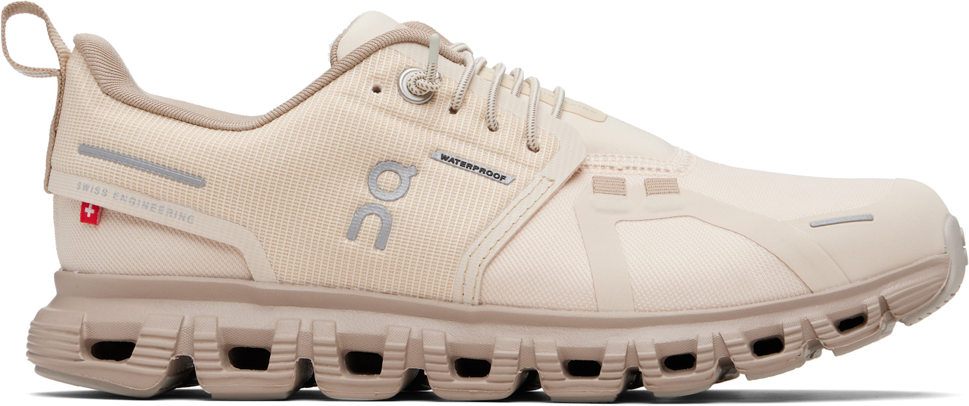 On: ベージュ Cloud 6 Waterproof スニーカー | SSENSE 日本