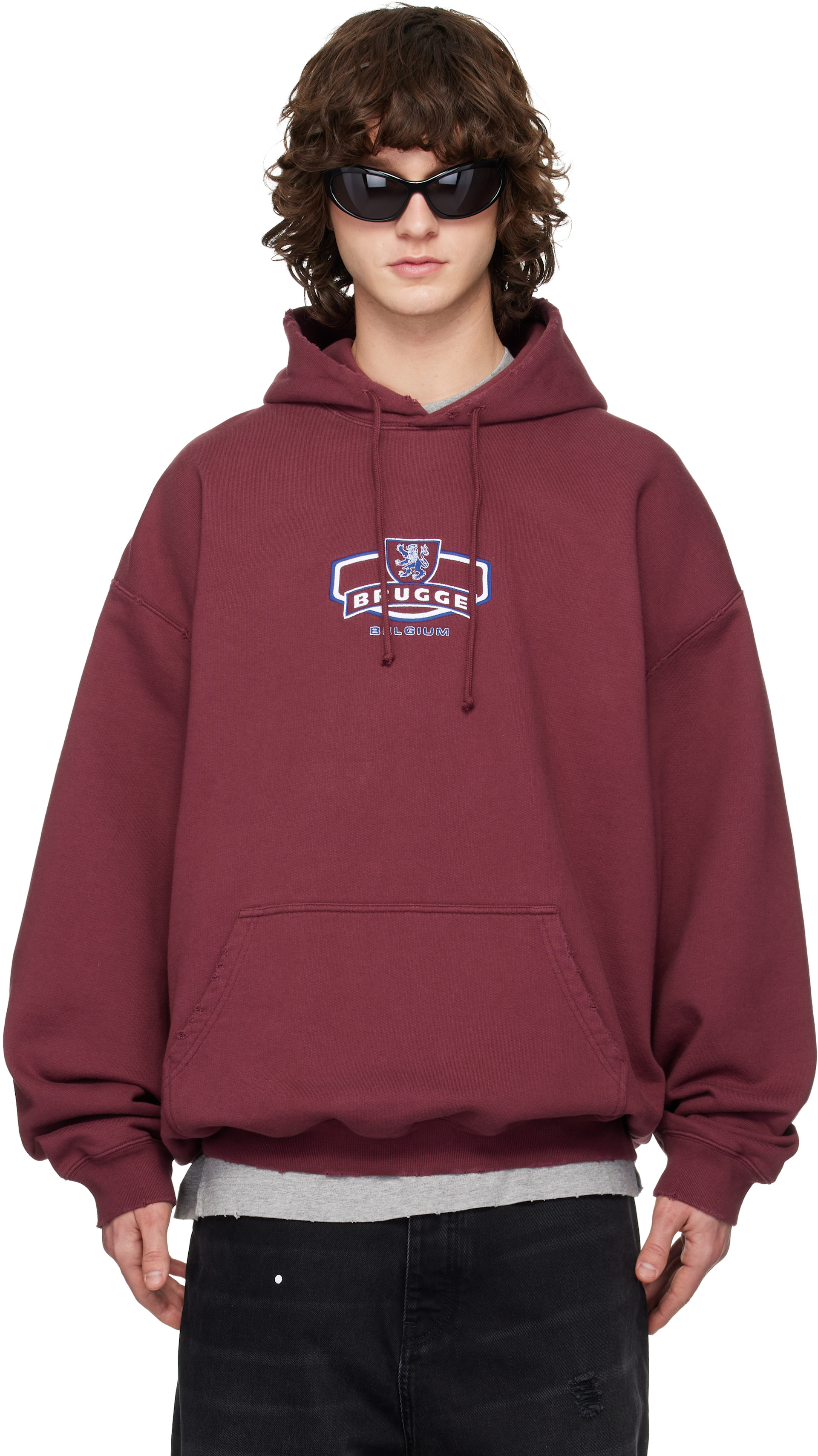 VETEMENTS: Red 'Brugge' Tourist Hoodie | SSENSE Denmark