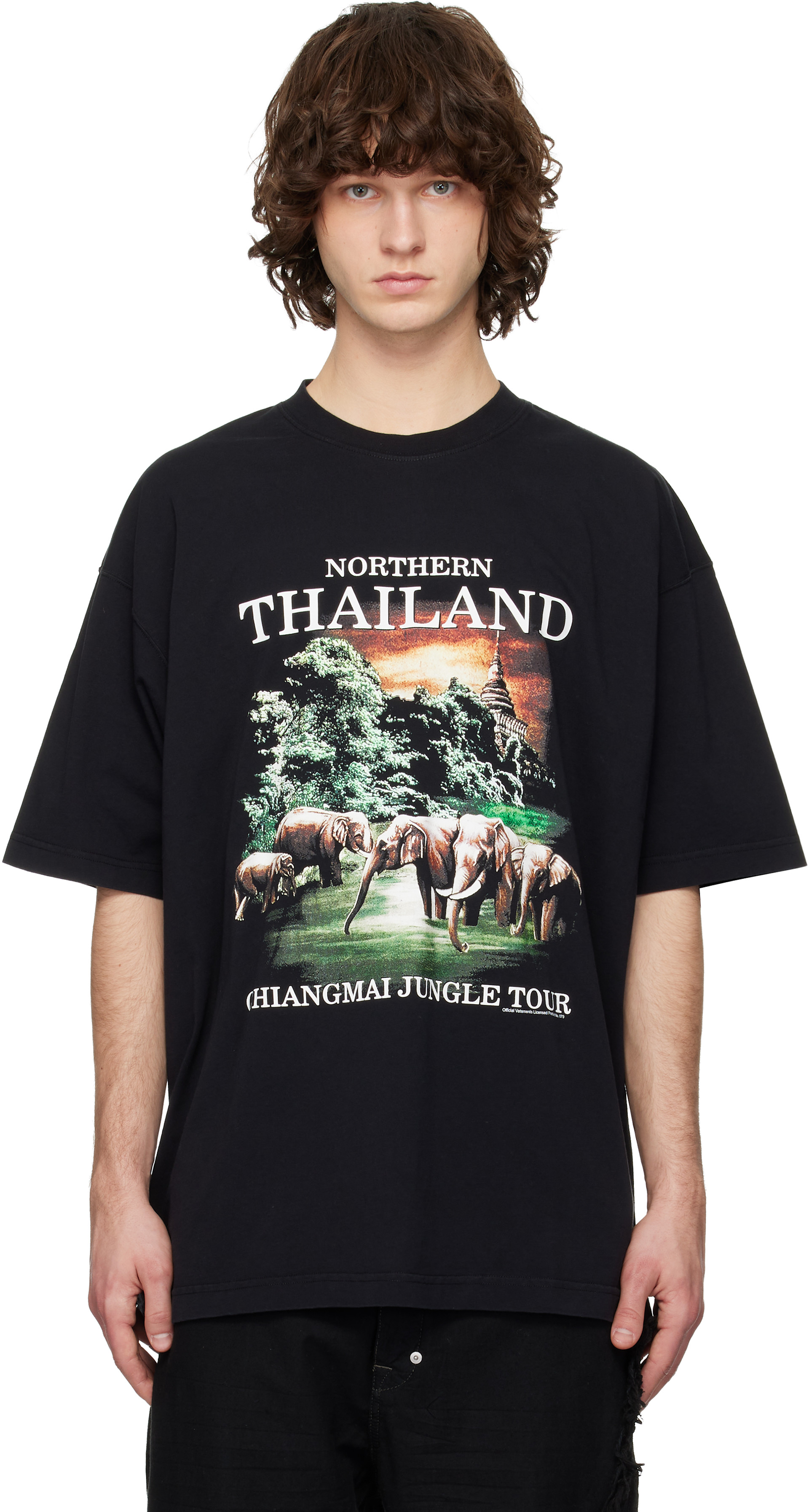 メンズ用 VETEMENTS Tシャツ | SSENSE 日本