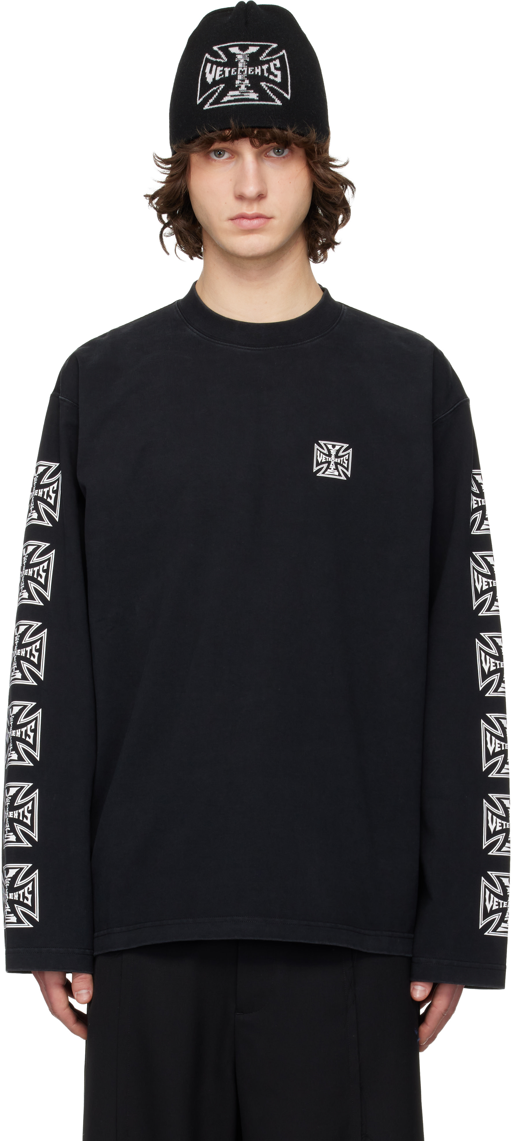 メンズ用 VETEMENTS Tシャツ | SSENSE 日本 メンズ用 VETEMENTS Tシャツ | SSENSE 日本