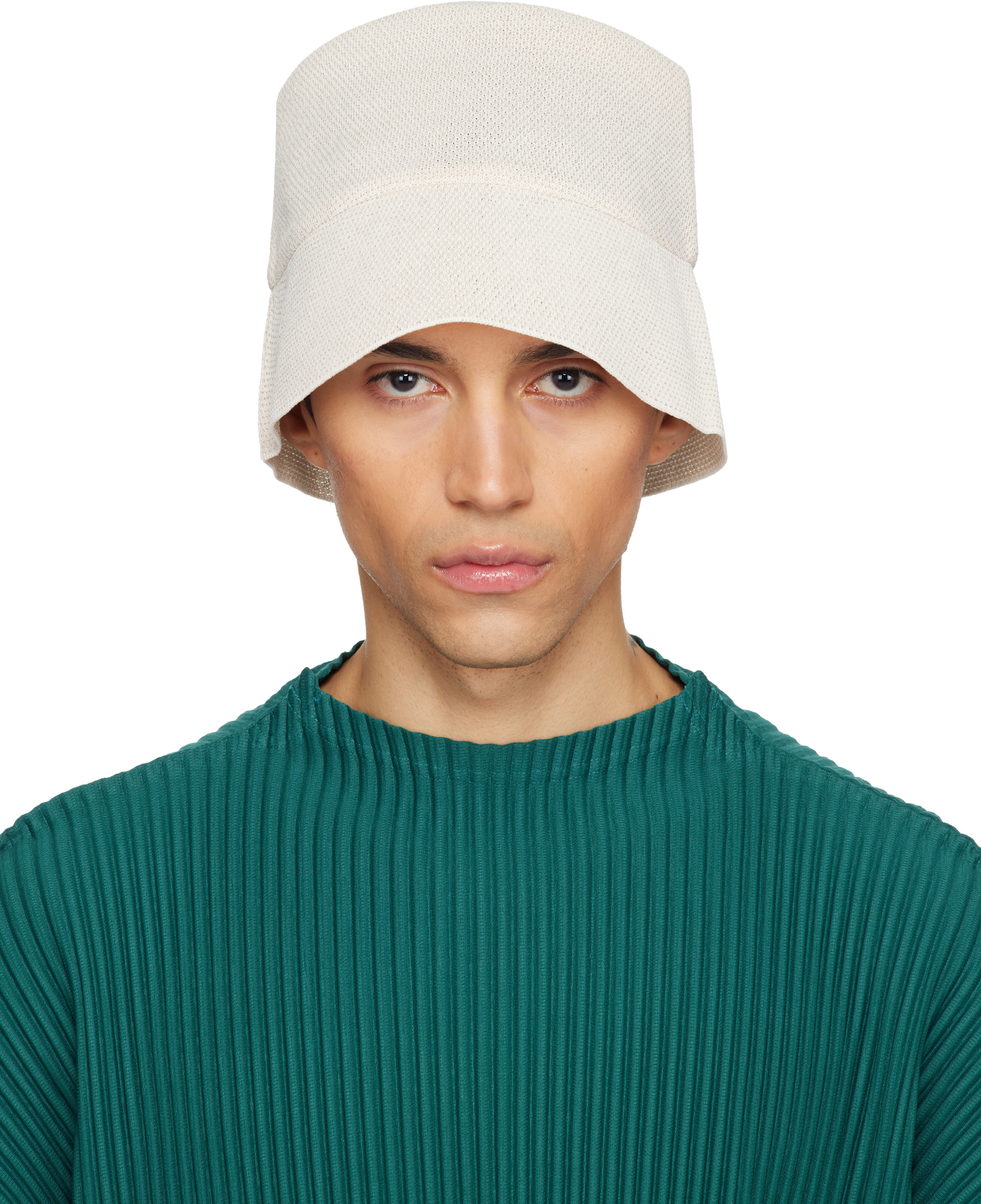 HOMME PLISSÉ ISSEY MIYAKE: Beige Washi Bucket Hat | SSENSE