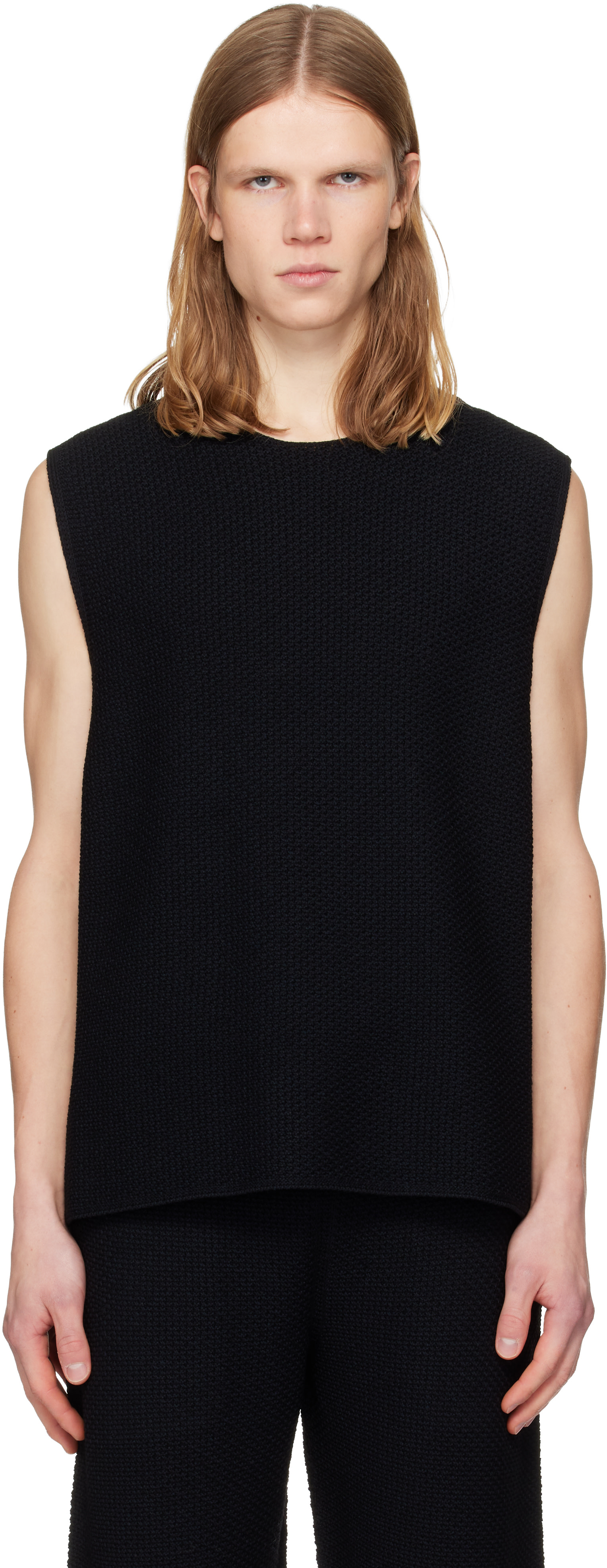 ISSEY MIYAKE 日本製 ノースリーブ ニットベスト HOMME PLISSÉ ISSEY MIYAKE: Black Rustic Knit Vest | SSENSE