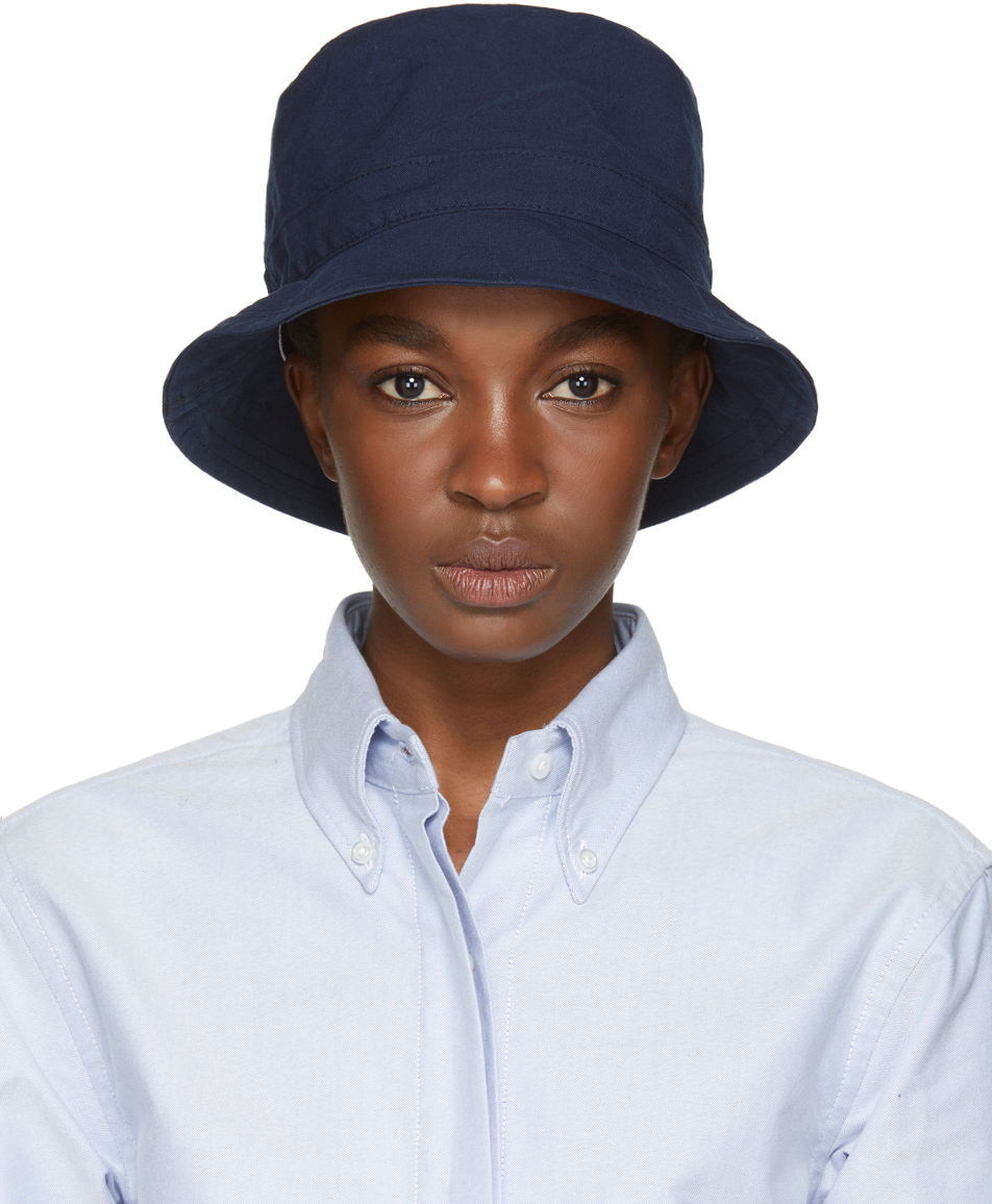 Thom Browne: Navy Lined Bucket Hat | SSENSE
