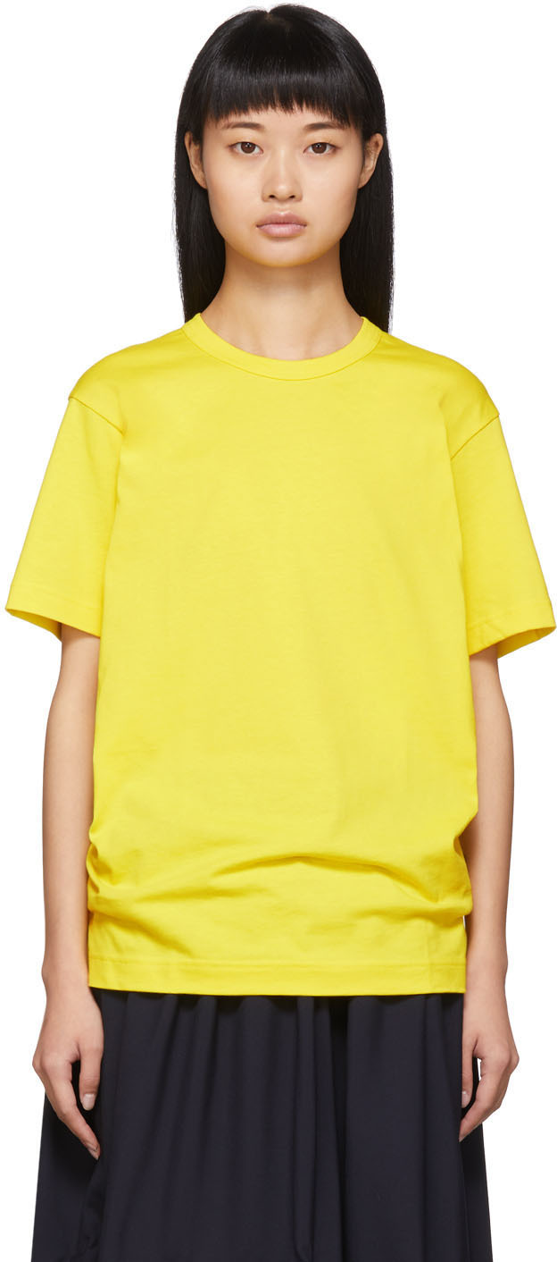 comme des garçons t shirt jaune