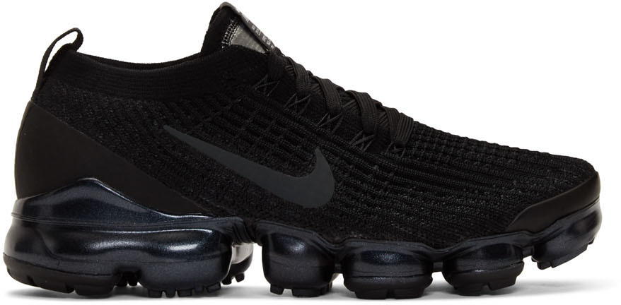 nike black flyknit vapormax