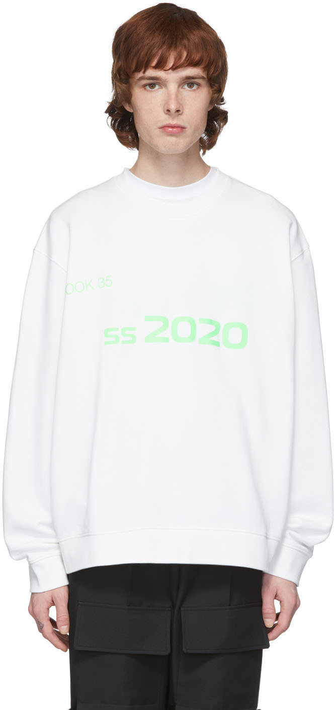 Xander Zhou: White '2020' Sweatshirt | SSENSE